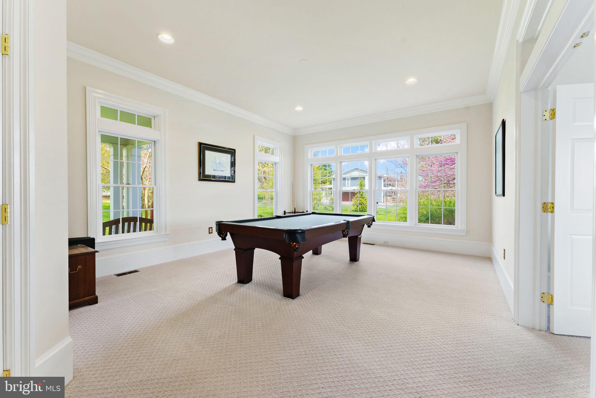 ST. JOHNS MANOR - Residential