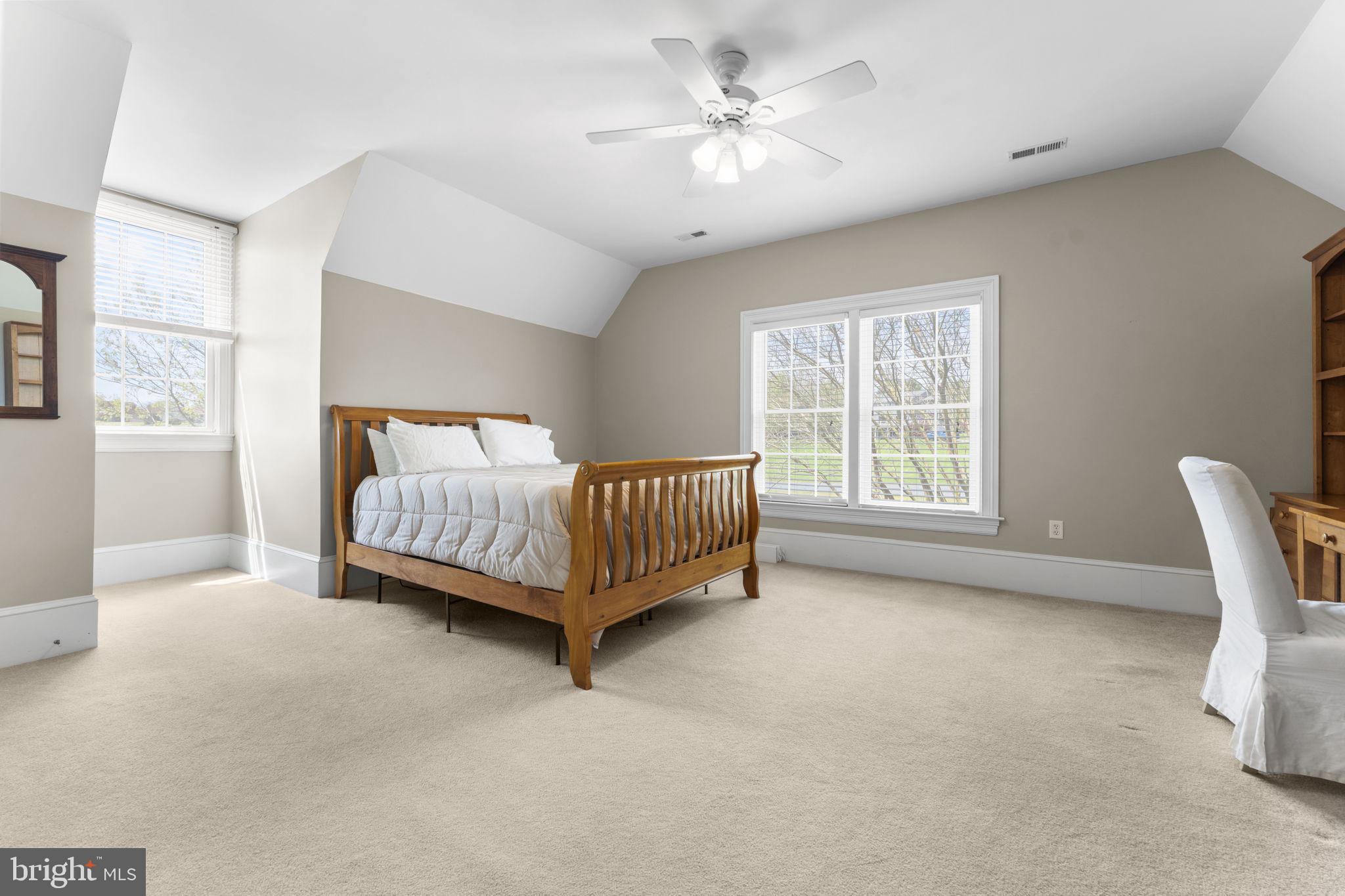 ST. JOHNS MANOR - Residential