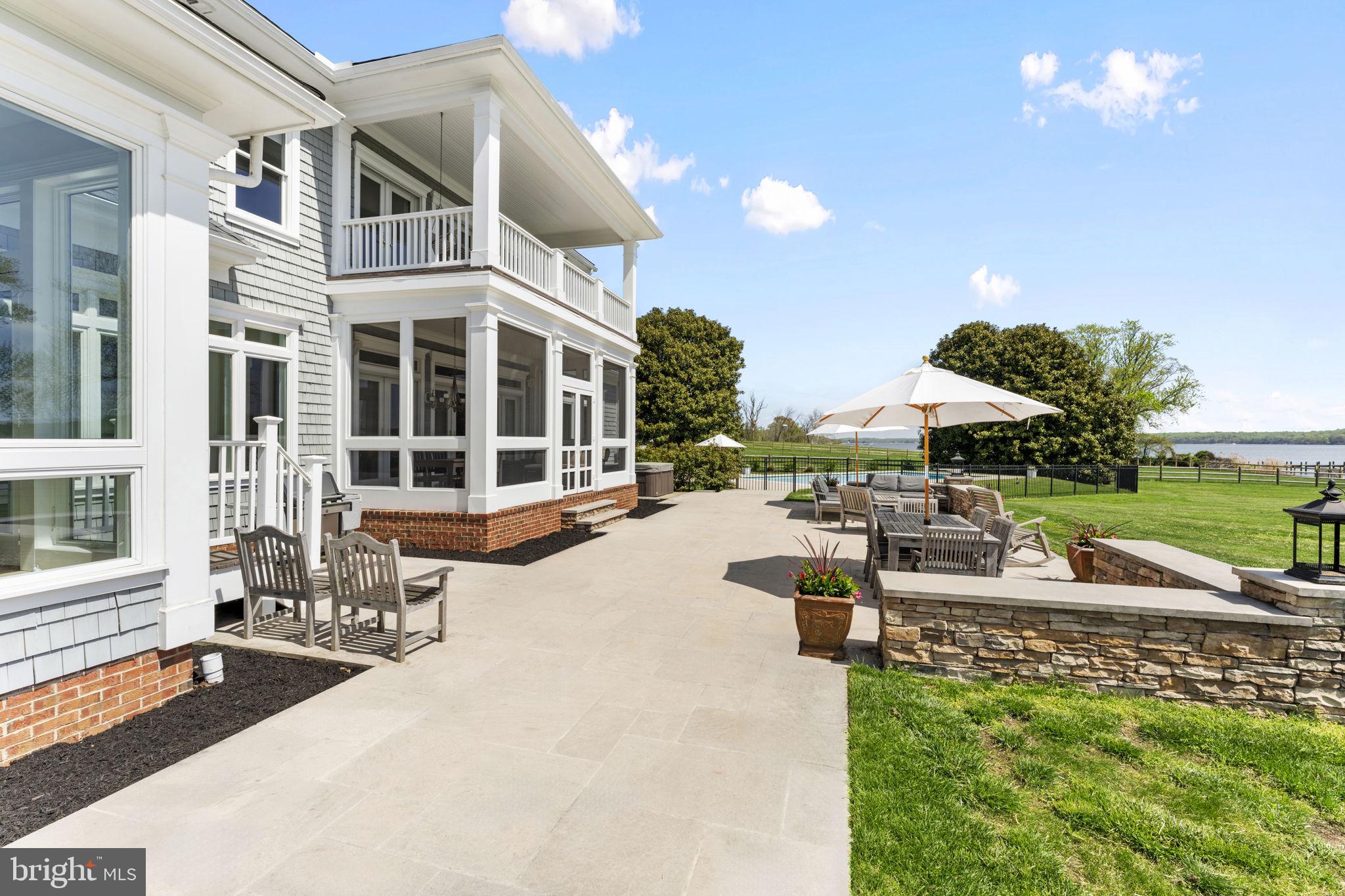 ST. JOHNS MANOR - Residential