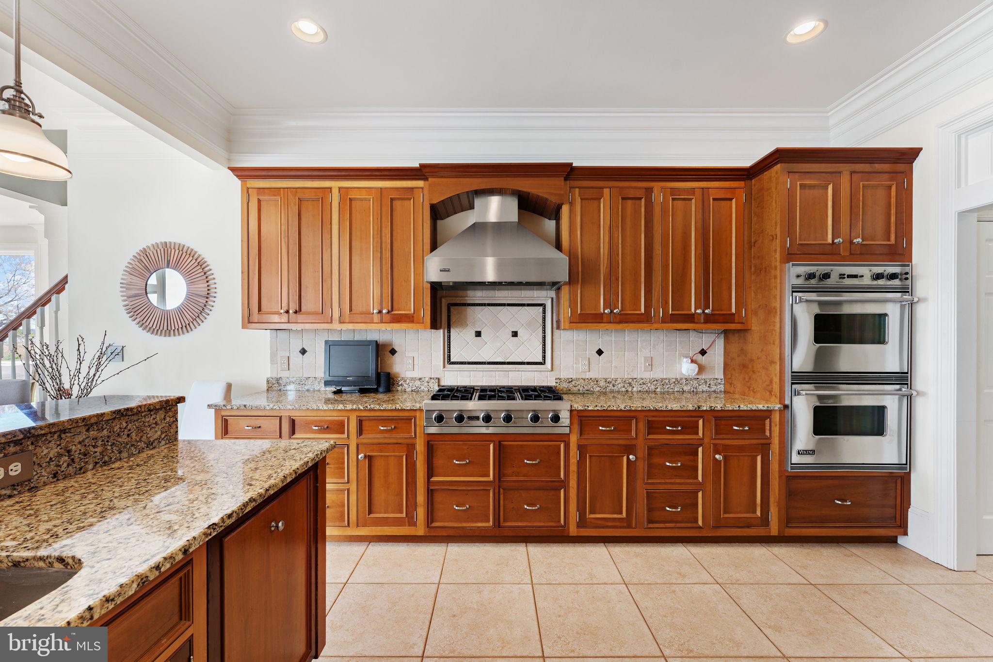 ST. JOHNS MANOR - Residential