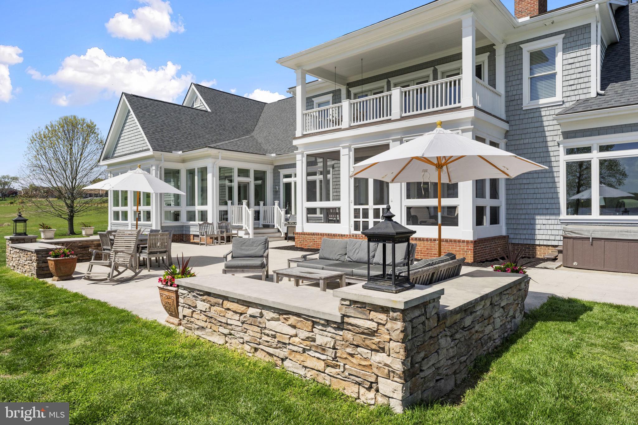 ST. JOHNS MANOR - Residential