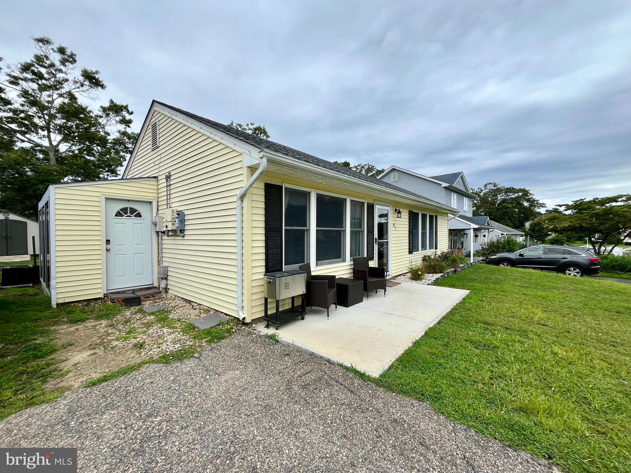 87 VILLAGE DRIVE