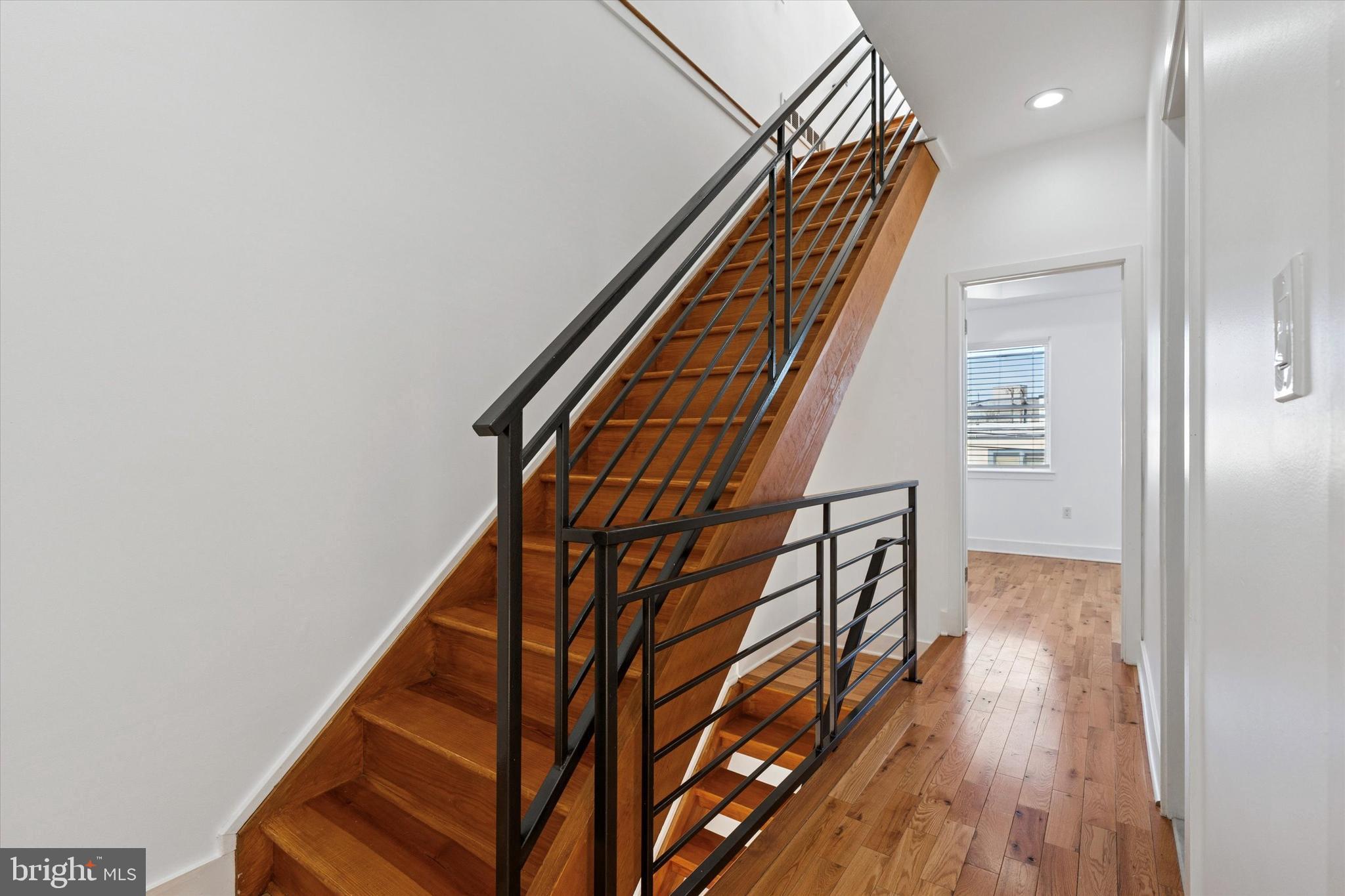 POINT BREEZE - Residential