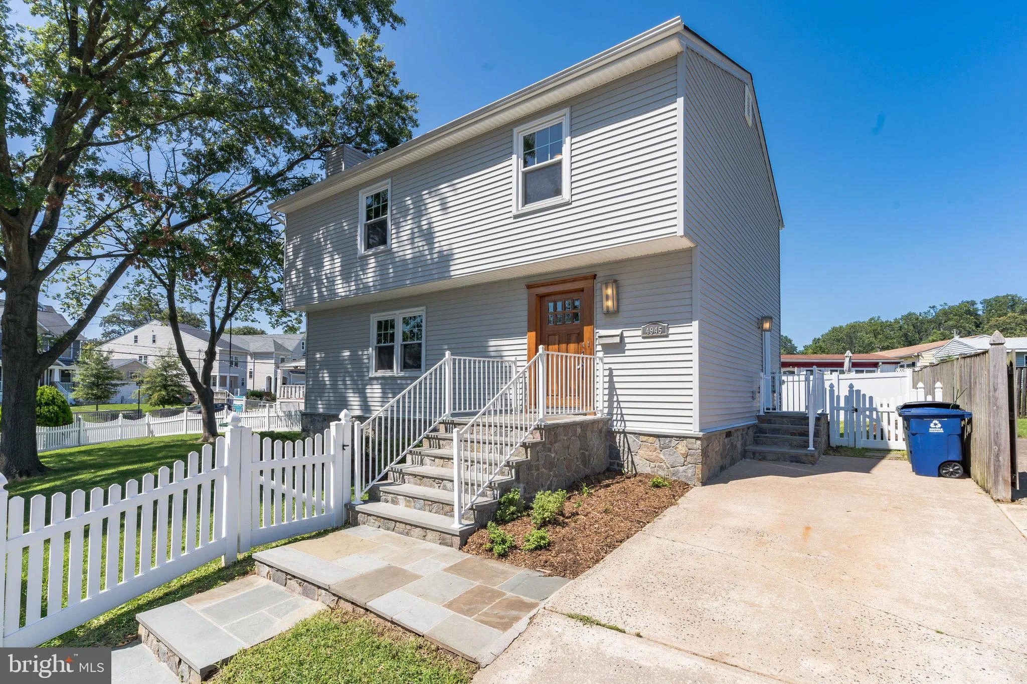 4945 17th Road N, Arlington, VA 22207