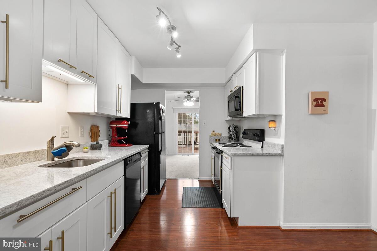 CASHELL MANOR - Residential