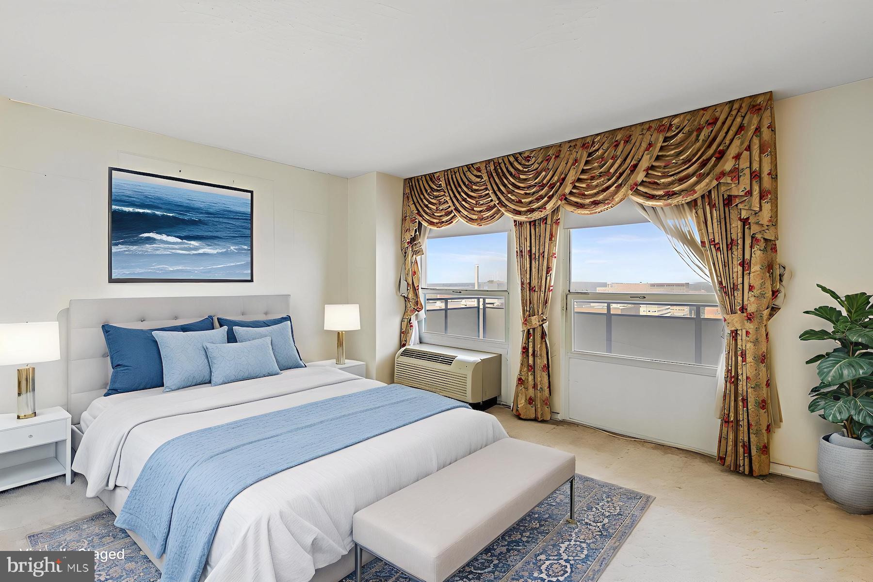 THE RIDGELY - Residential