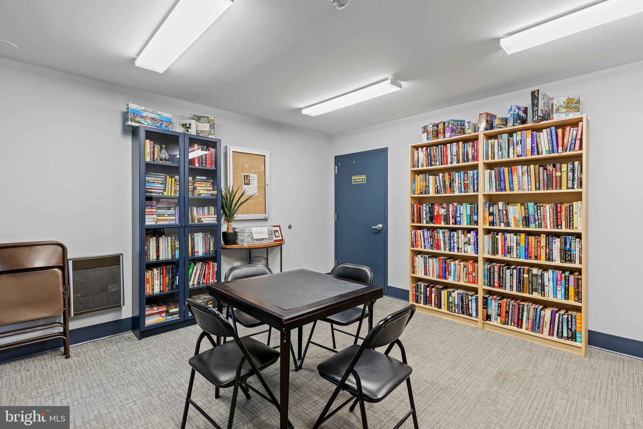 THE RIDGELY - Residential