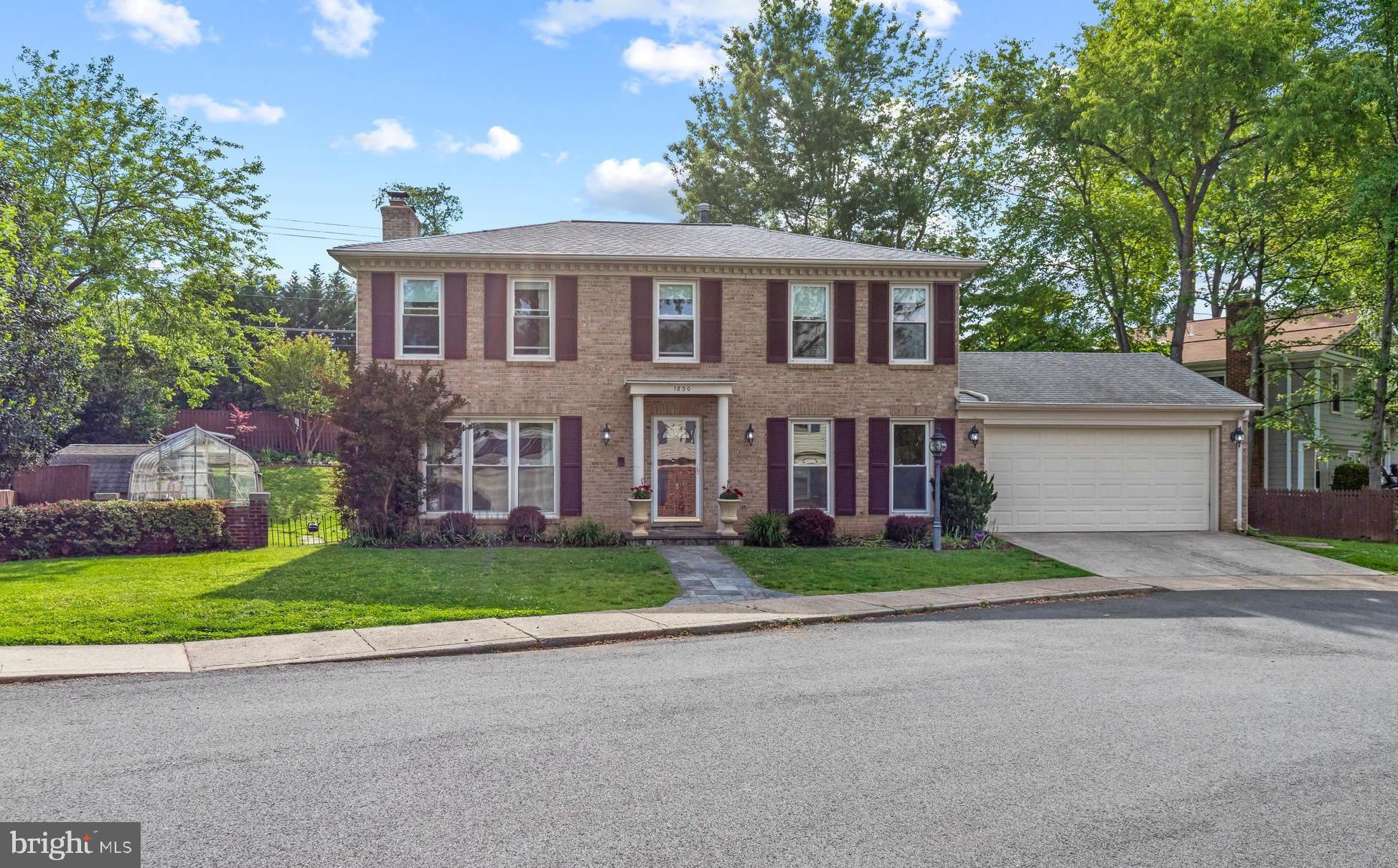 WAVERLY - Residential