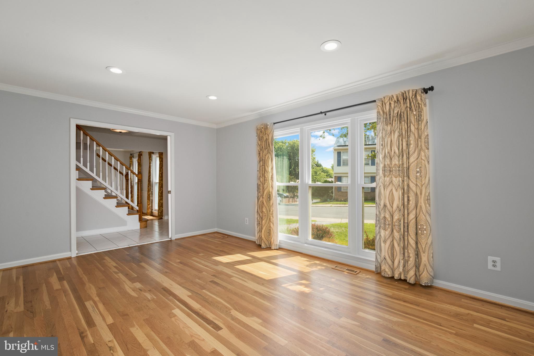 WAVERLY - Residential