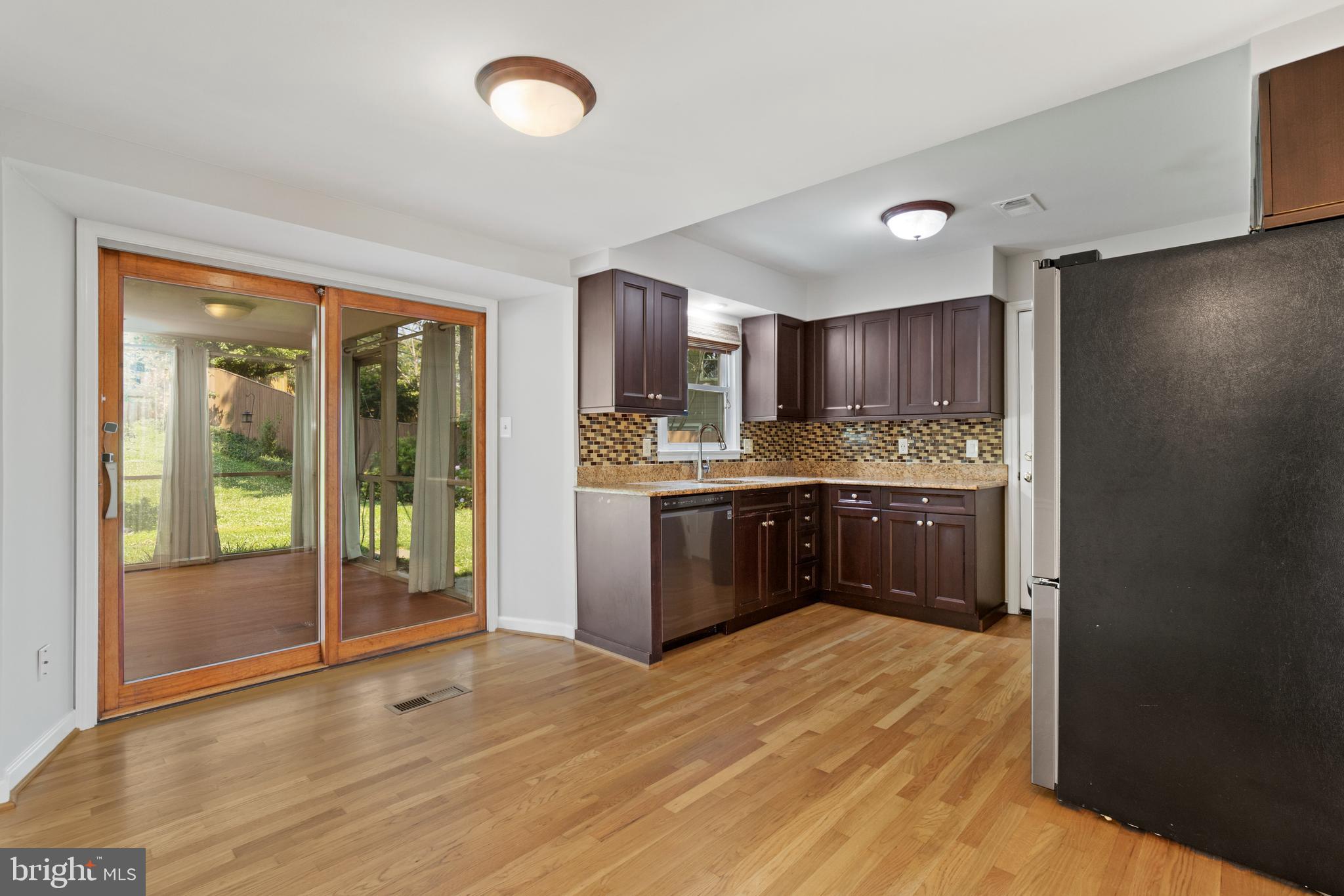 WAVERLY - Residential