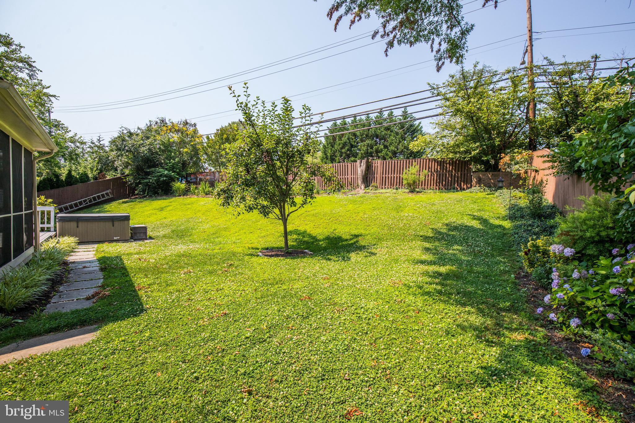 WAVERLY - Residential