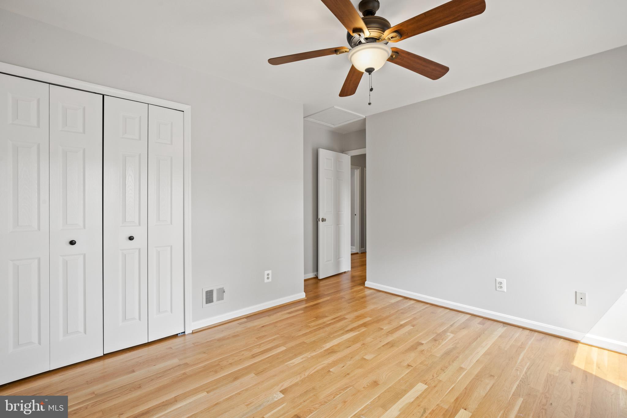 WAVERLY - Residential