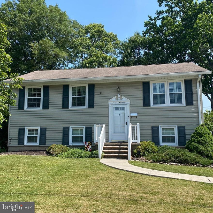 Wonderfully maintained split-foyer home, in the Ferndale Farms community! This property delivers 4 bedrooms, 2 bathrooms,  updated kitchen with stainless steel appliances, ample storage options, landscaped yard with a beautiful deck, and a patio off the lower level family room.   Don't miss the opportunity to schedule a tour!