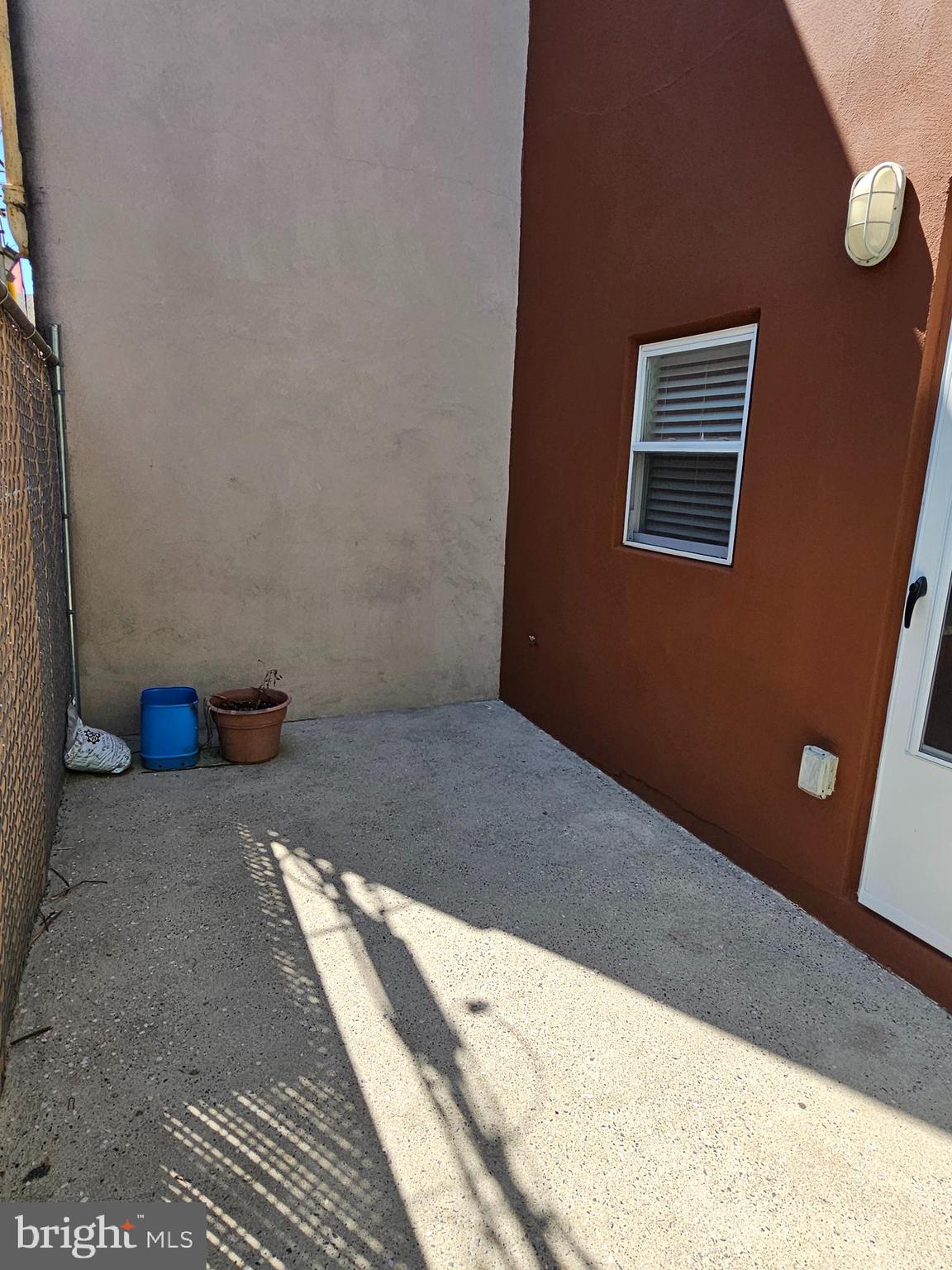 WHITMAN - Residential