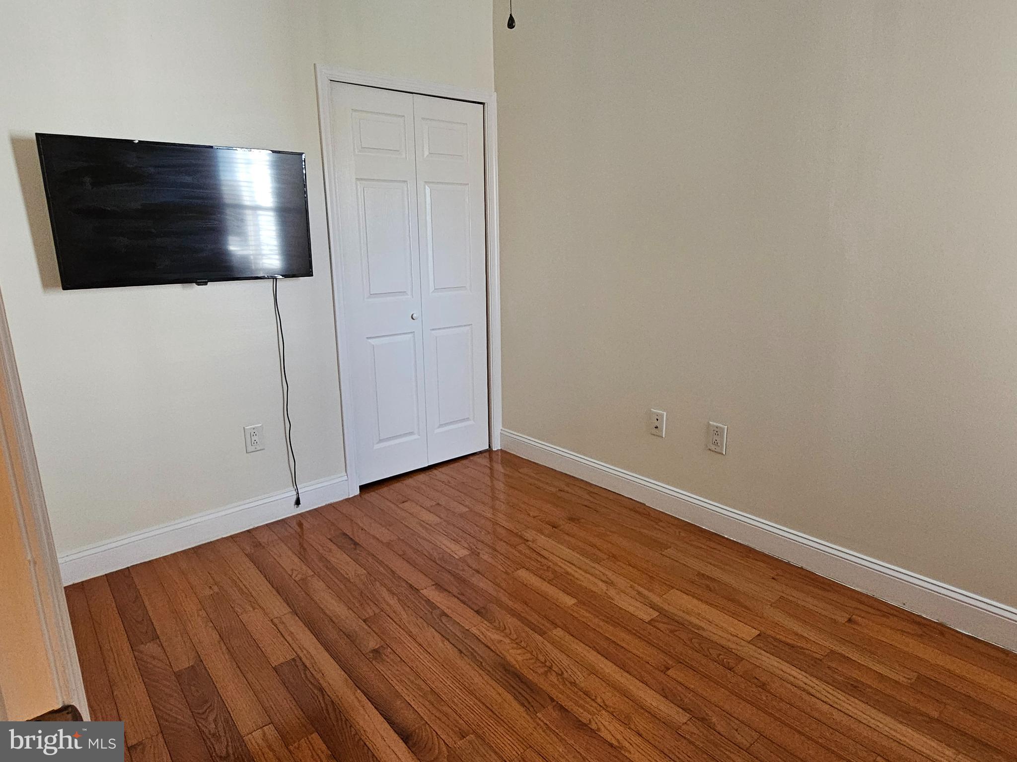 WHITMAN - Residential