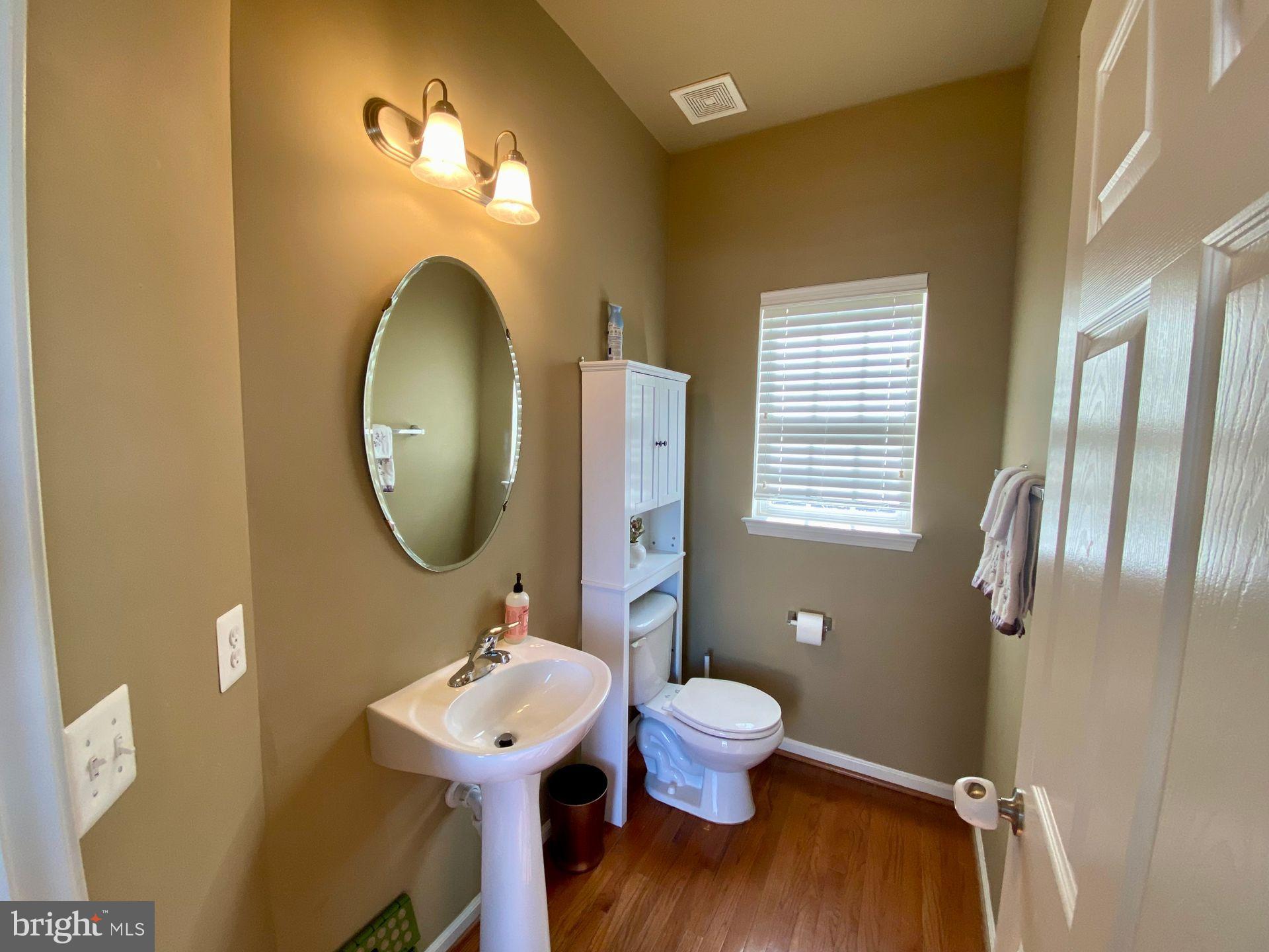 PORT POTOMAC - Residential Lease