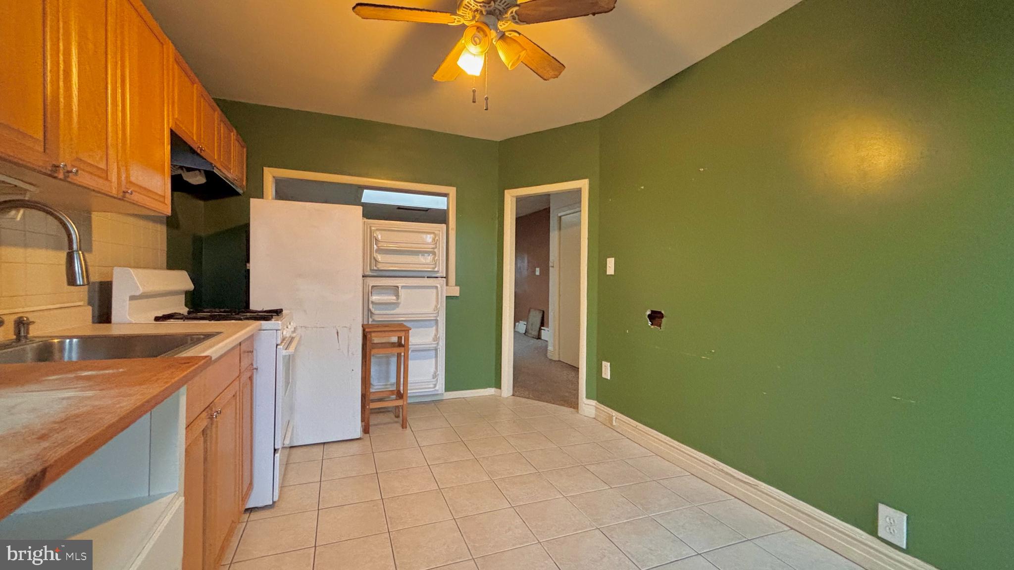 LOWER MOYAMENSING - Residential