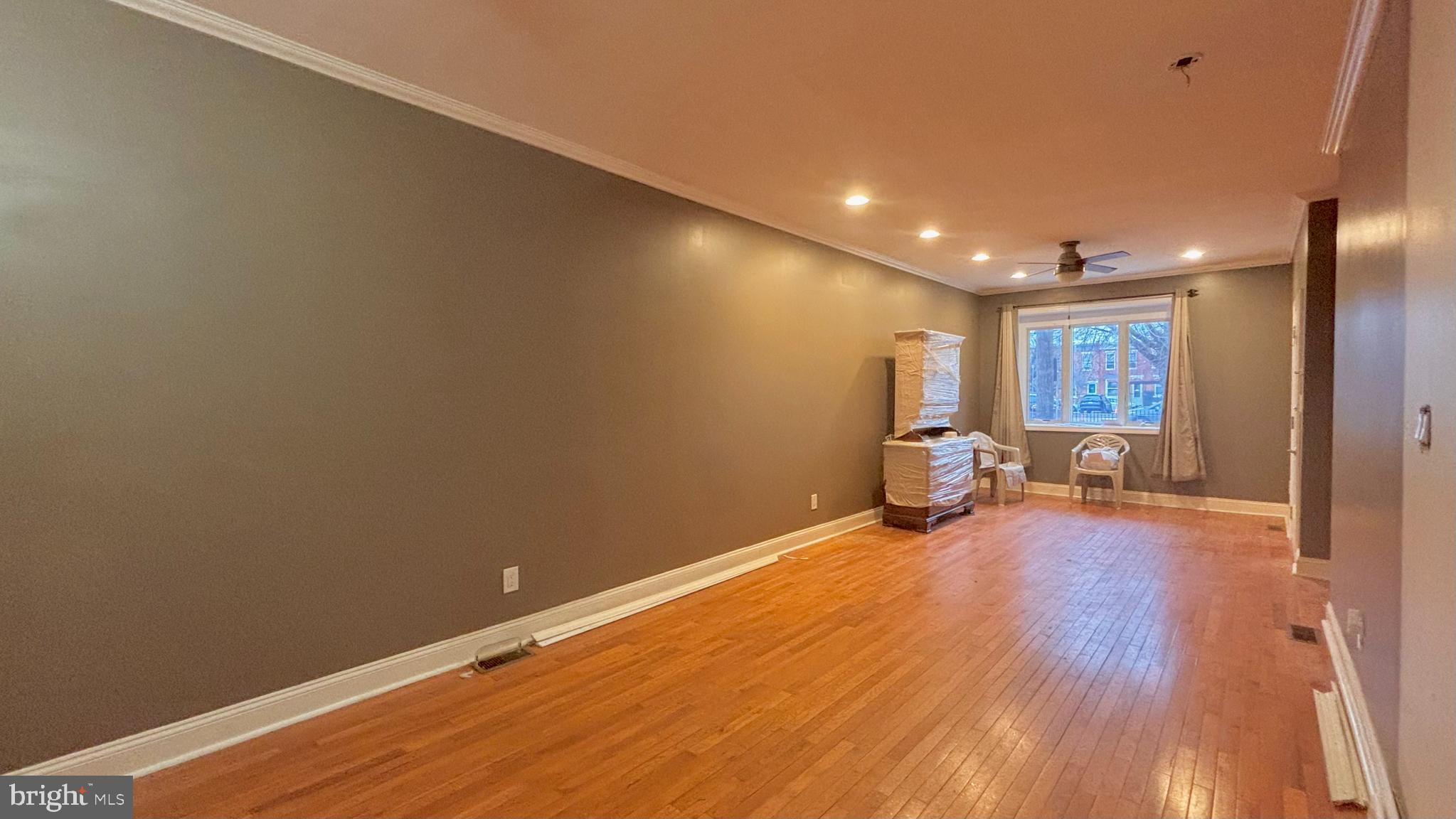 LOWER MOYAMENSING - Residential