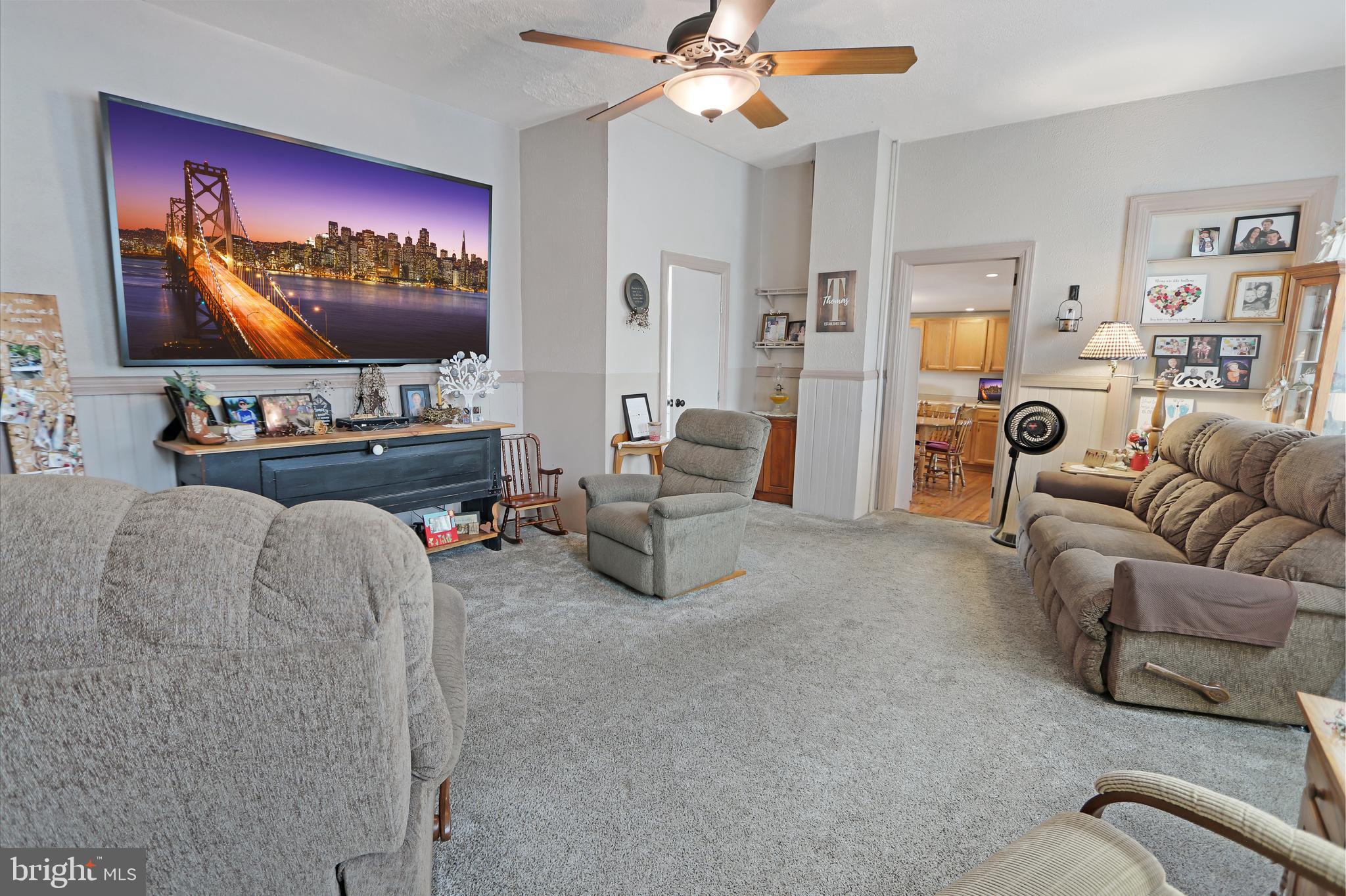 650 W 7TH STREET