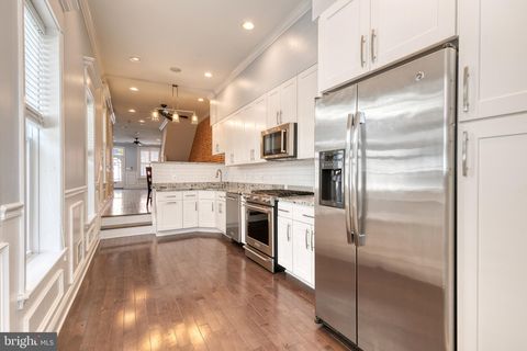 Townhouse For Rent - 2205 Bank Street<br/> Baltimore City County, BALTIMORE, MD 21231