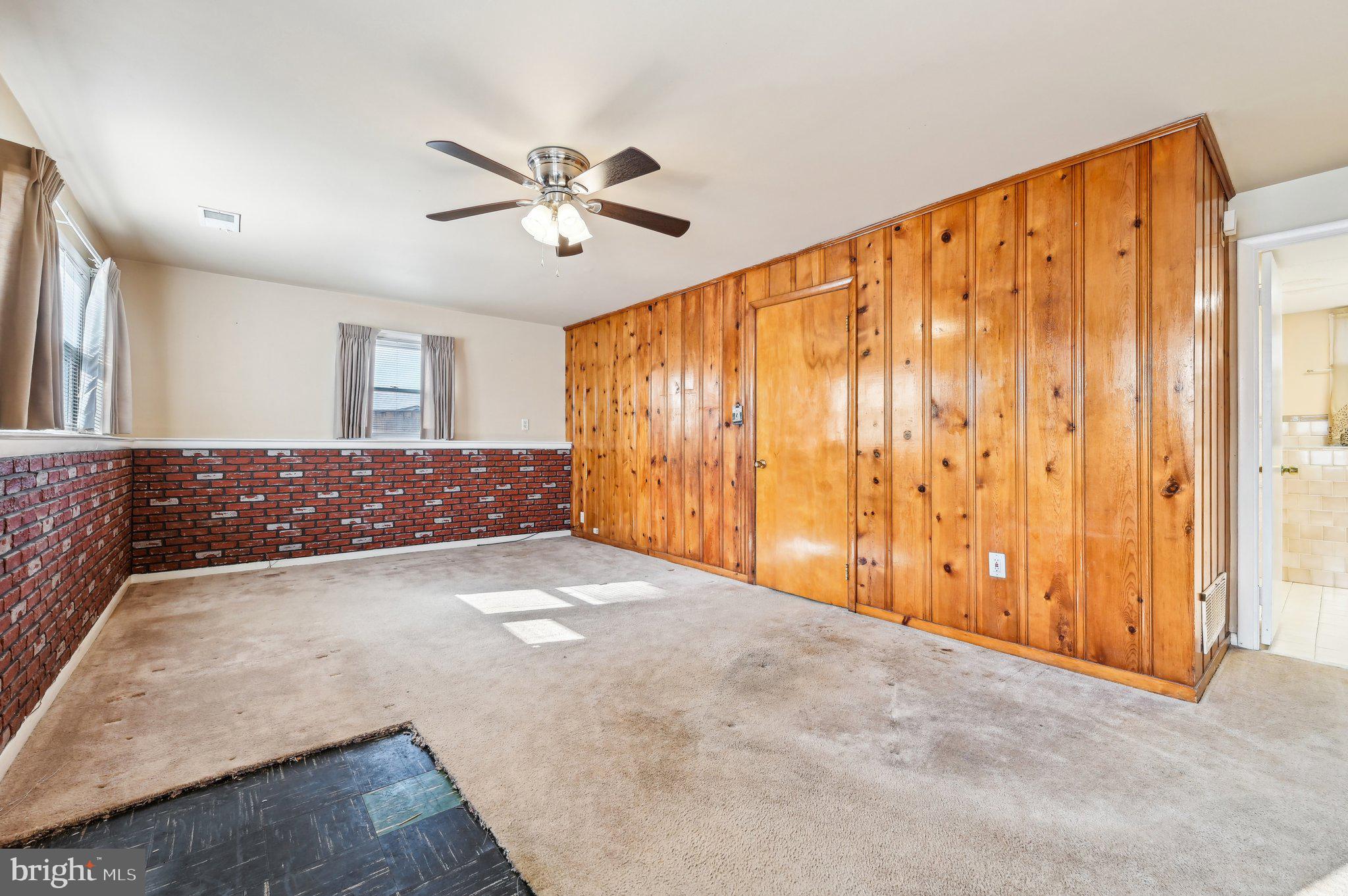 CARNEY/PARKVILLE - Residential