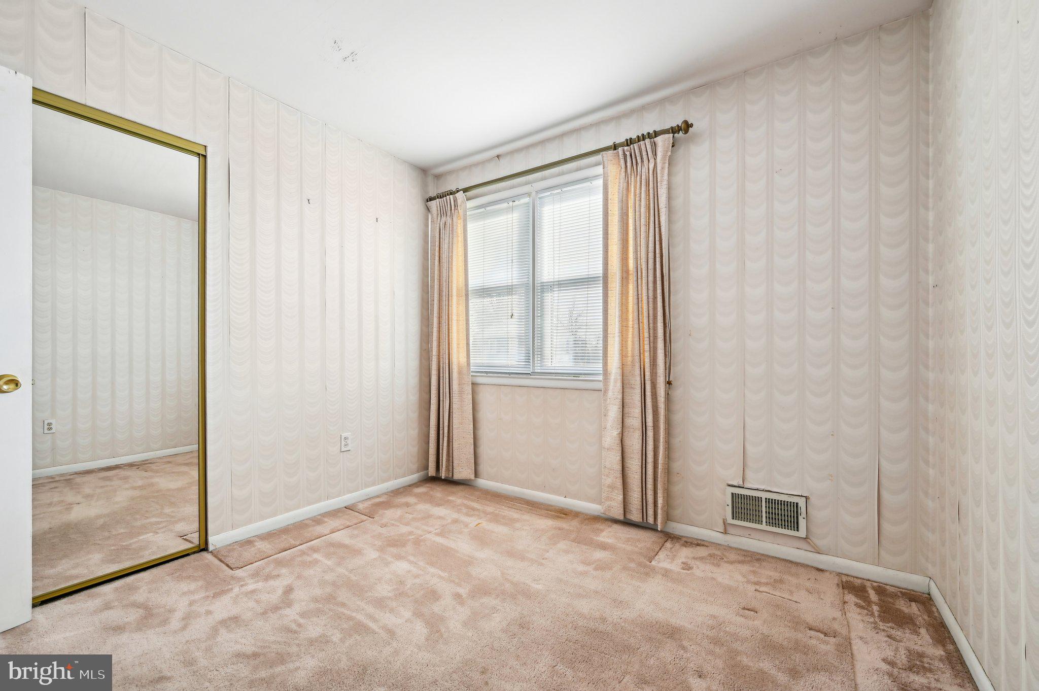 CARNEY/PARKVILLE - Residential