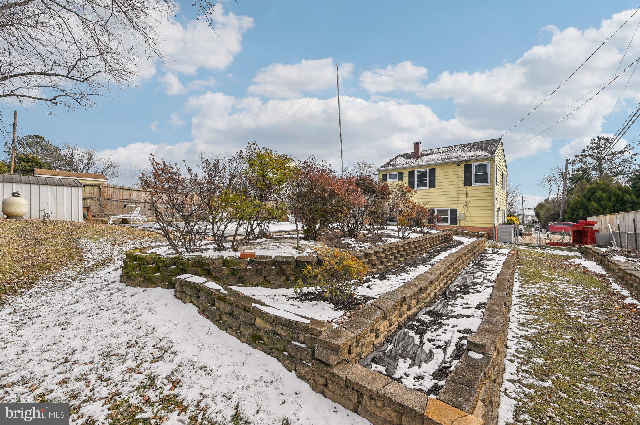 CARNEY/PARKVILLE - Residential