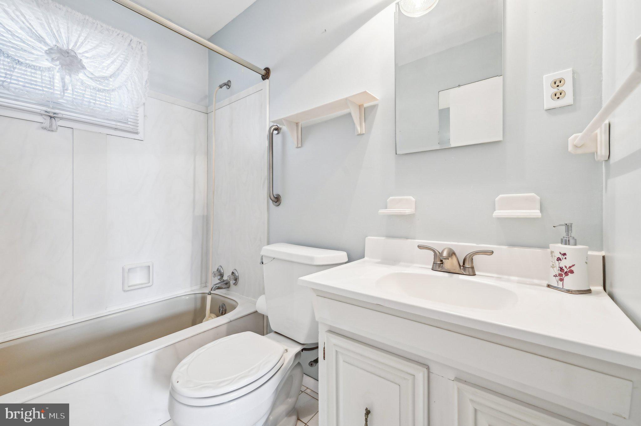 CARNEY/PARKVILLE - Residential