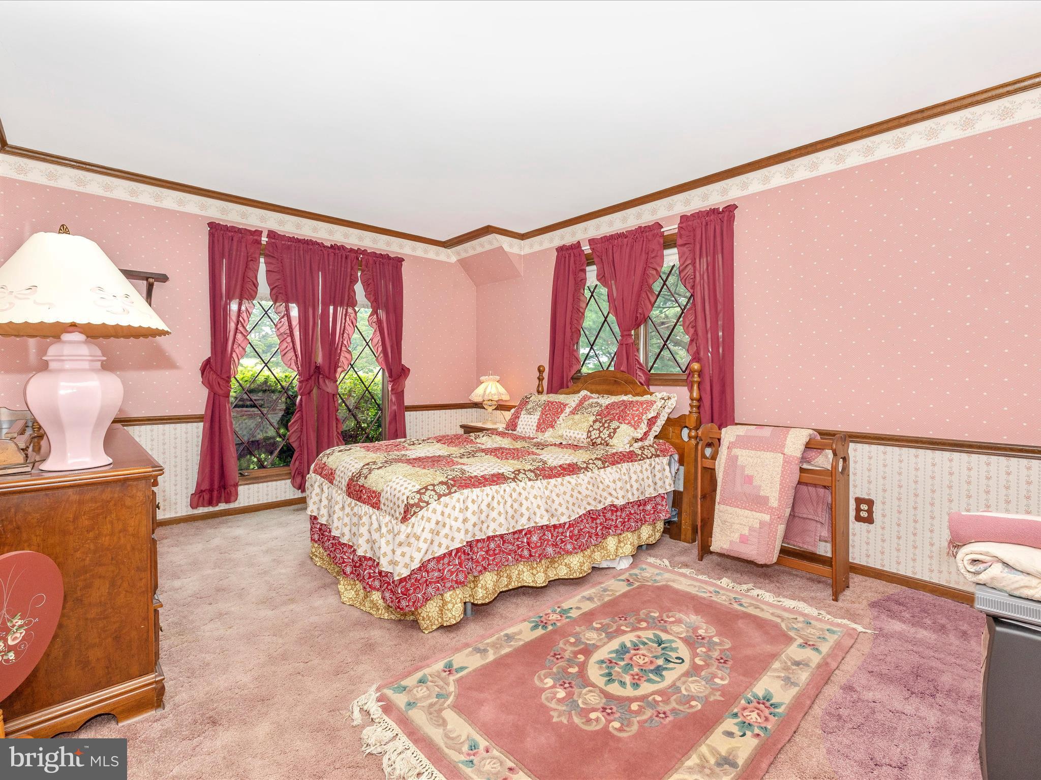 DAMASCUS OUTSIDE - Residential