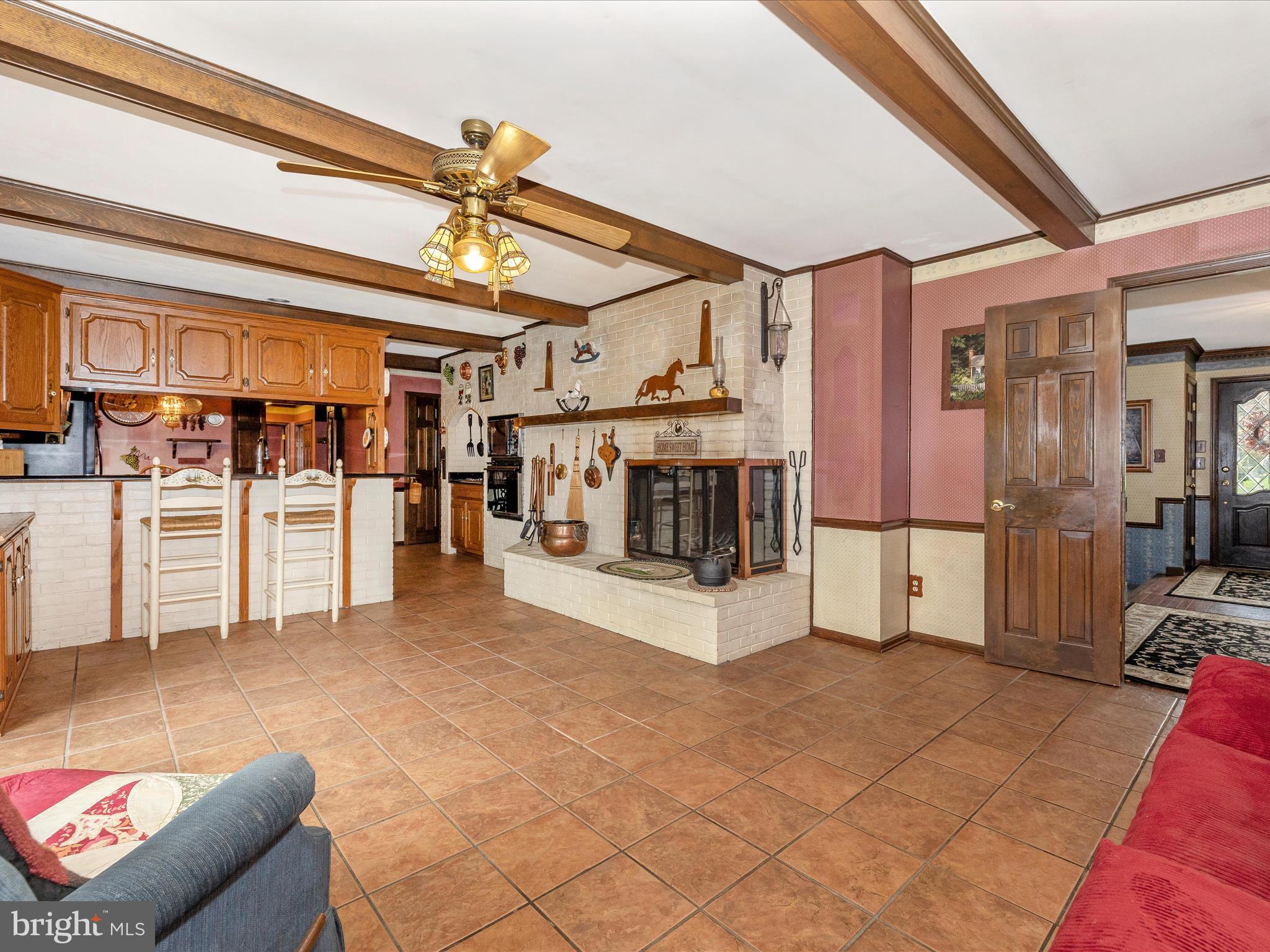 DAMASCUS OUTSIDE - Residential