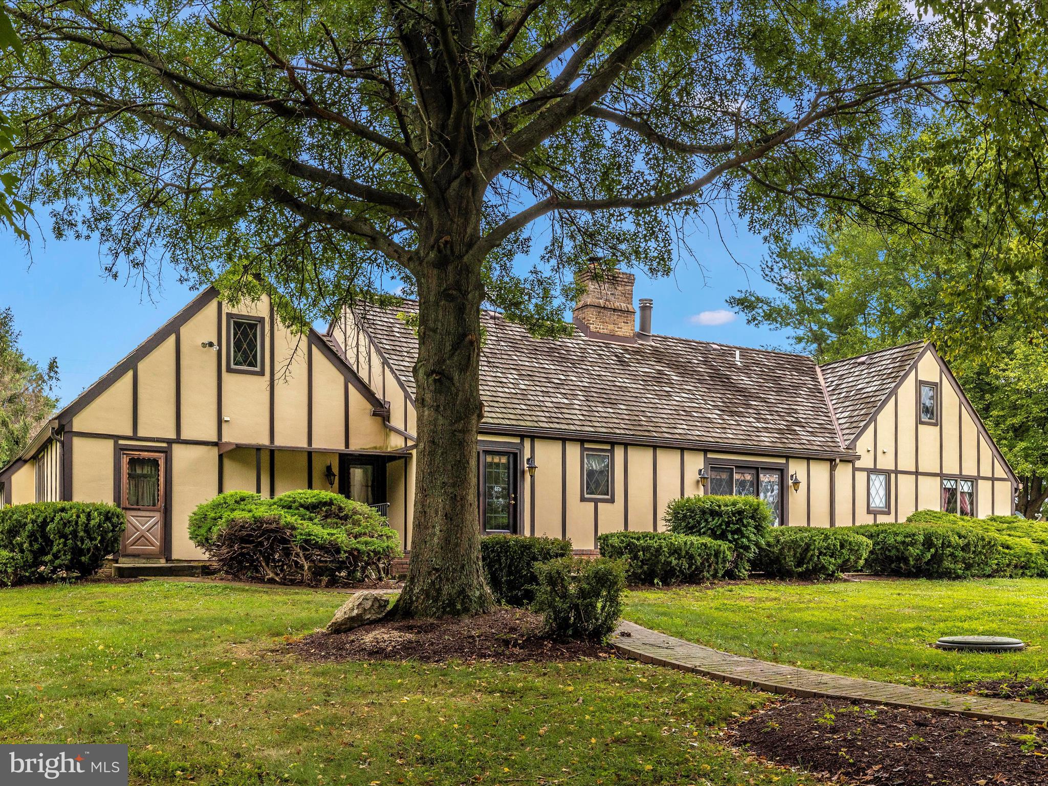 DAMASCUS OUTSIDE - Residential