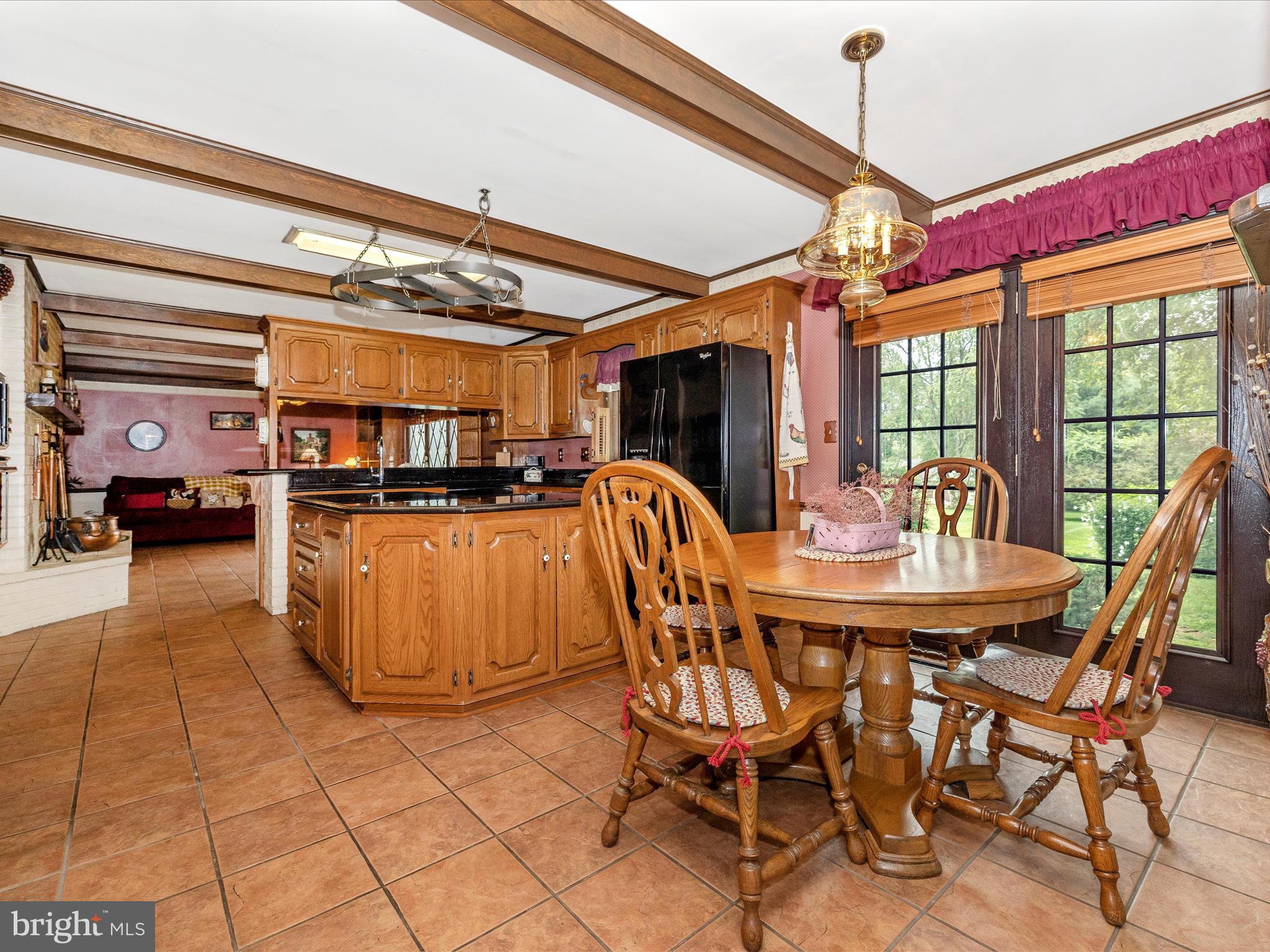 DAMASCUS OUTSIDE - Residential