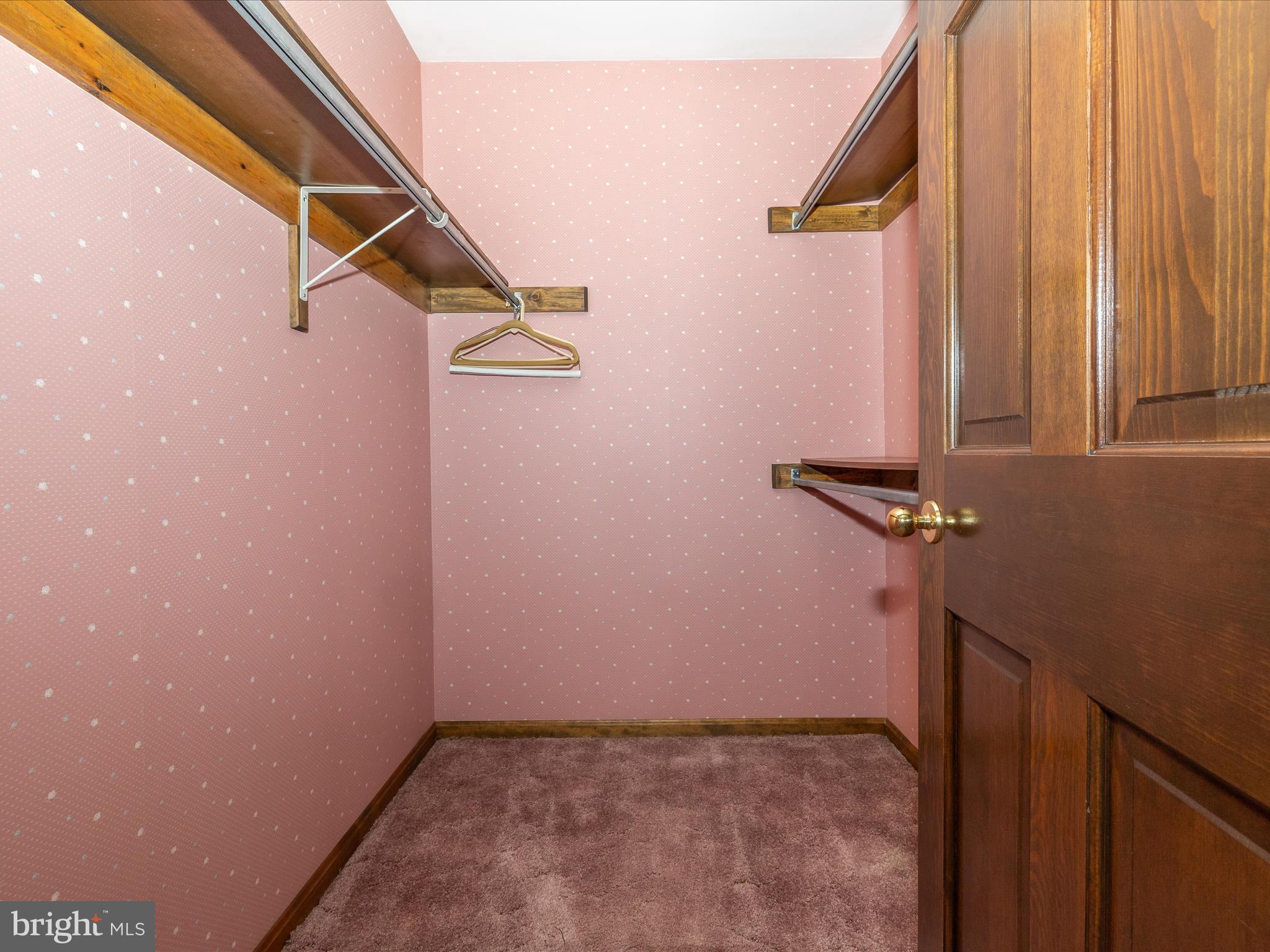 DAMASCUS OUTSIDE - Residential