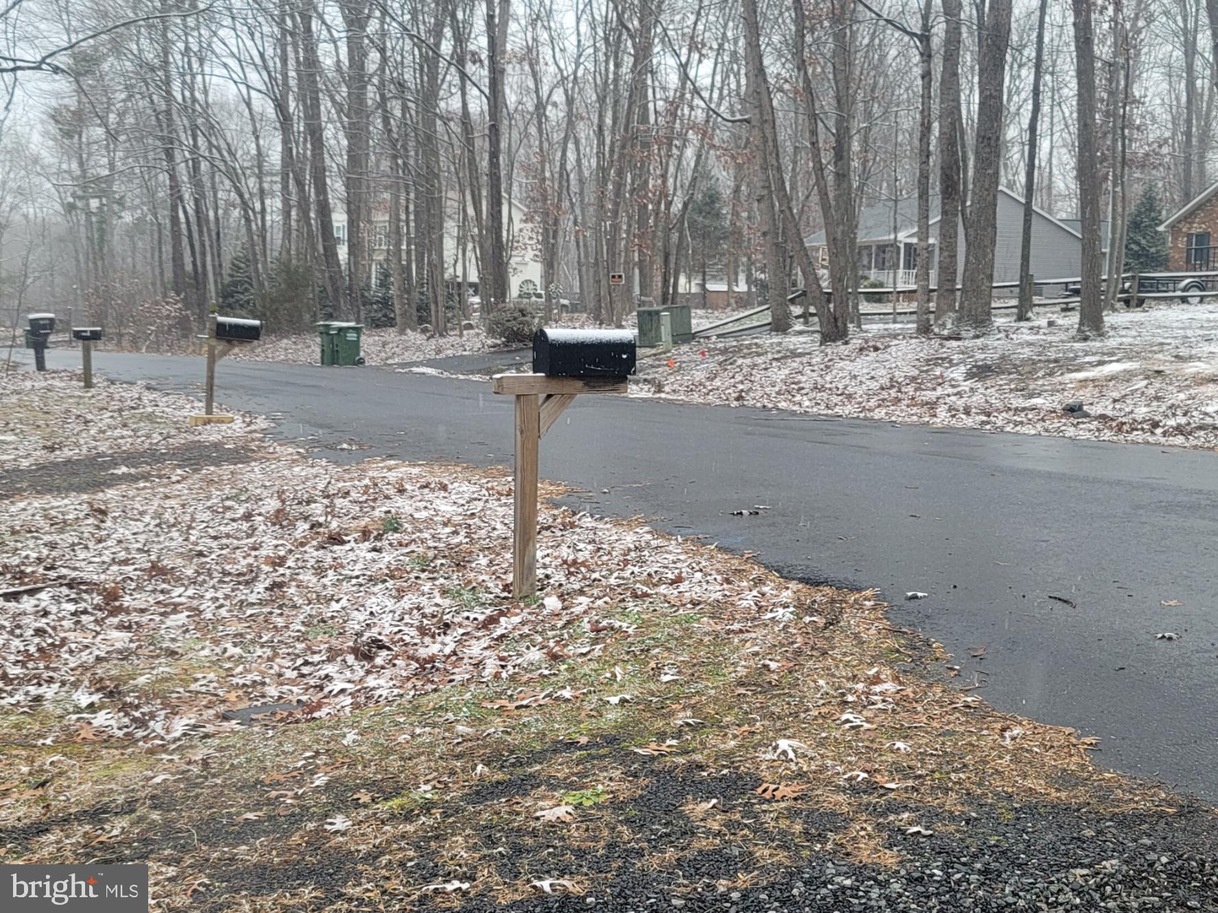 LAKE WILDERNESS - Residential