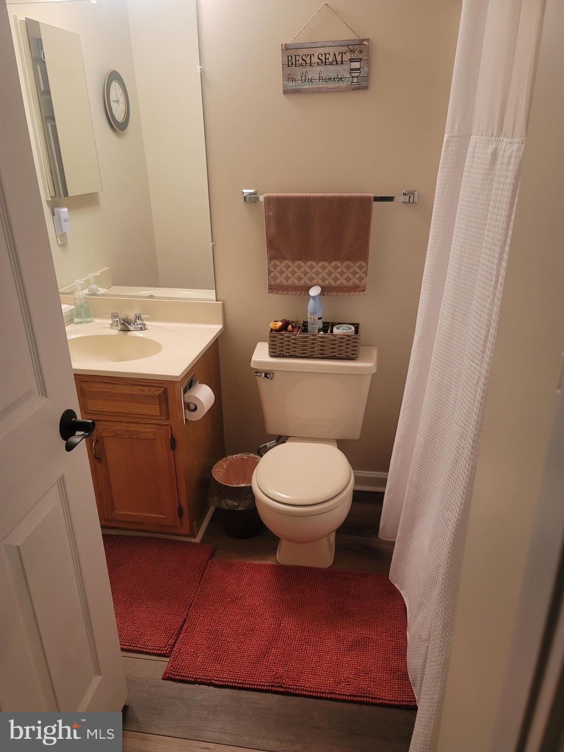 LAKE WILDERNESS - Residential