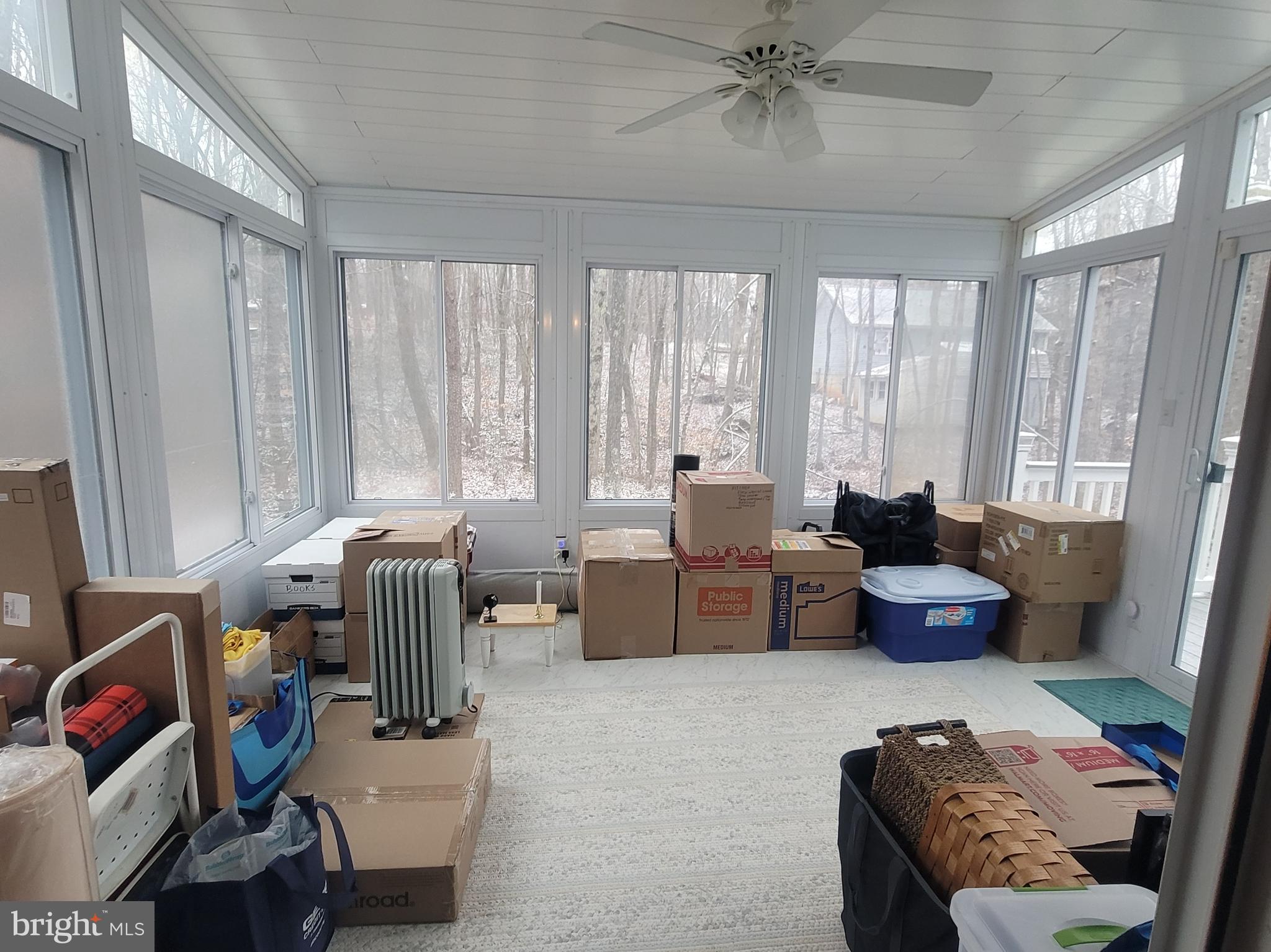 LAKE WILDERNESS - Residential