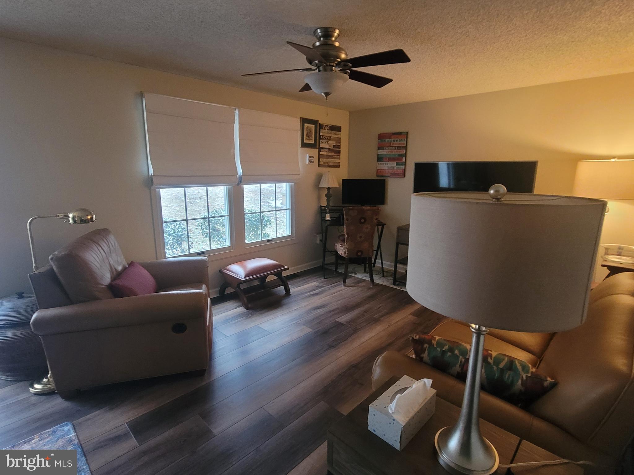 LAKE WILDERNESS - Residential