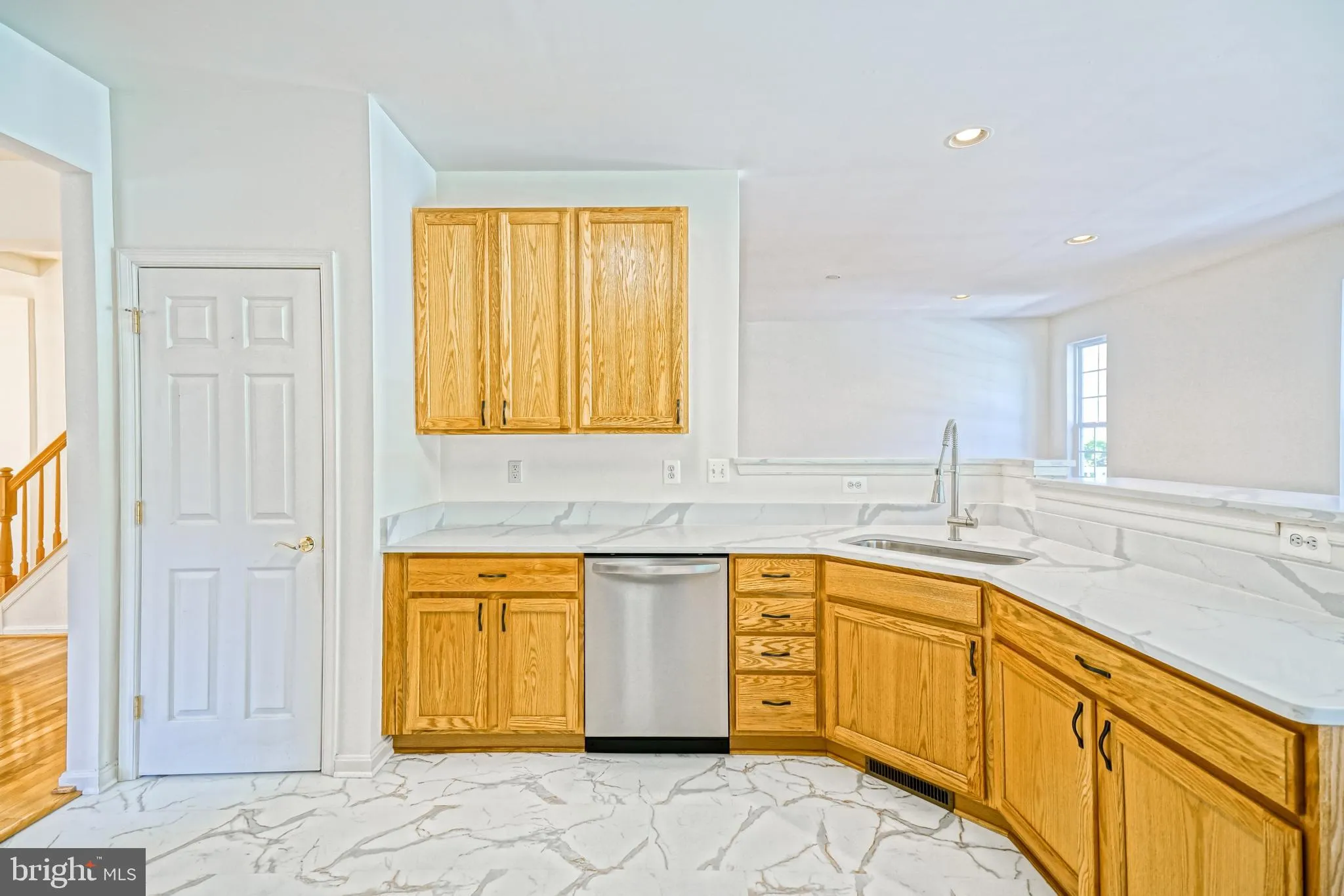 Lewes, Delaware 19958, United States, 4 Bedrooms Bedrooms, ,3 BathroomsBathrooms,Residential,Active,114525