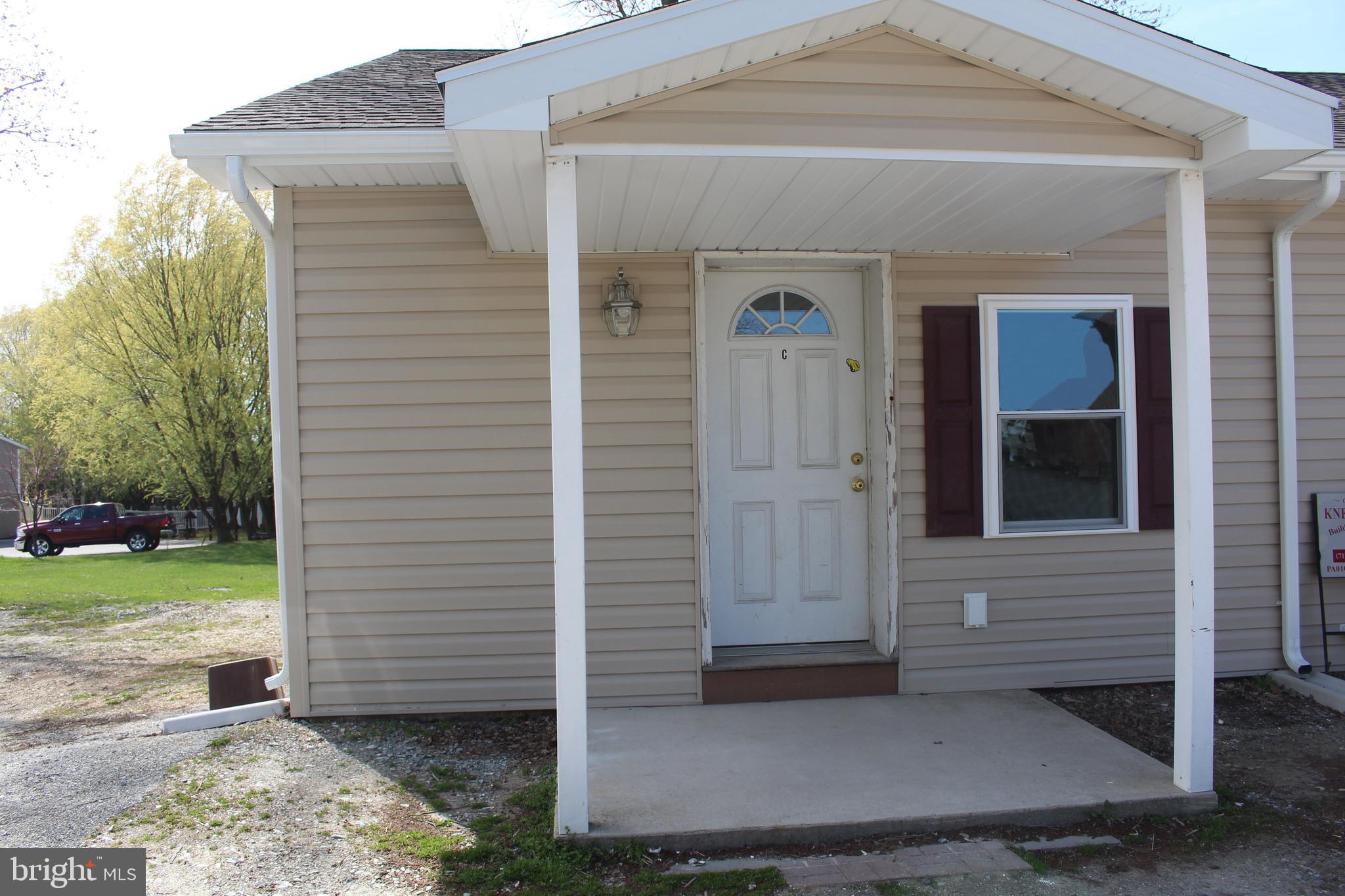 WINDSOR TWP - Residential Lease