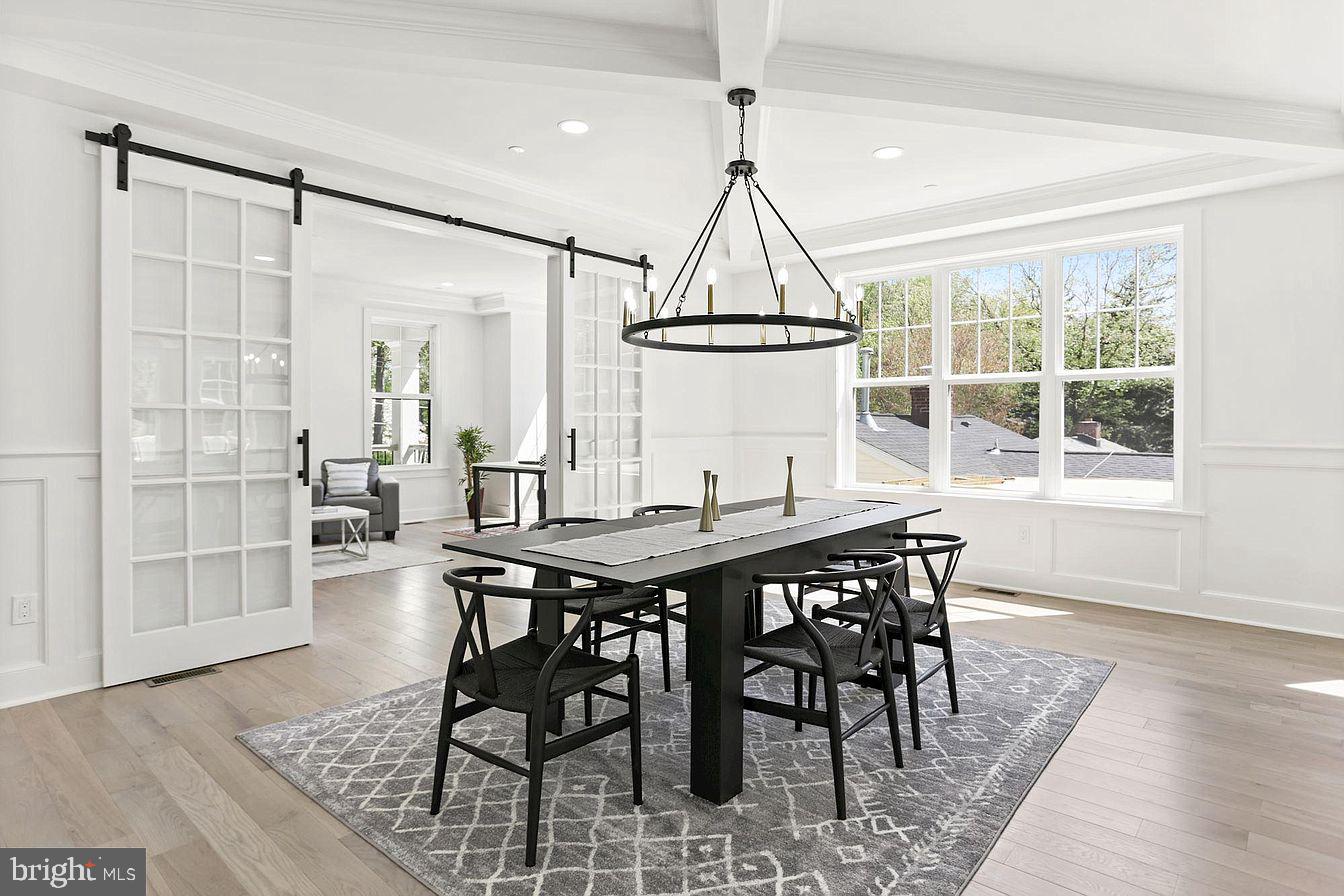 KENSINGTON ESTATES - Residential