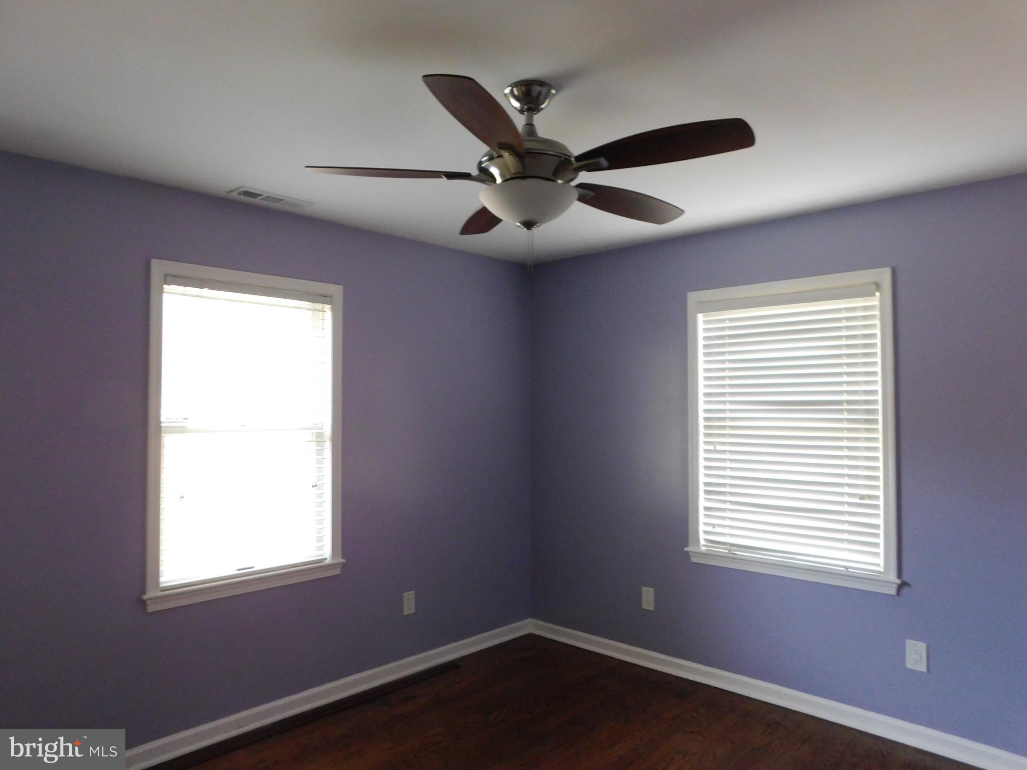 ANNANDALE ACRES - Residential Lease