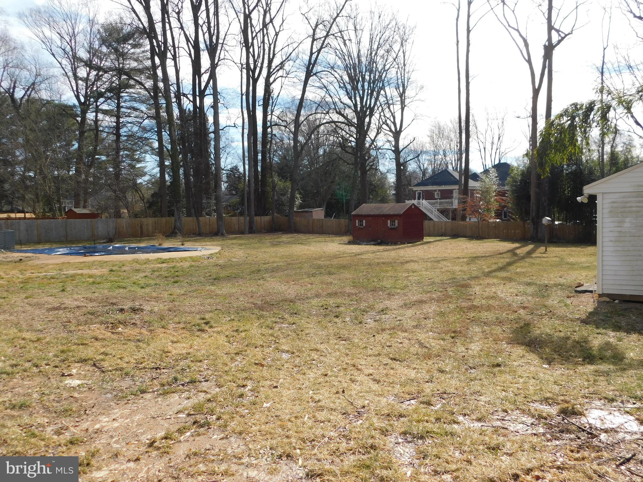 ANNANDALE ACRES - Residential Lease