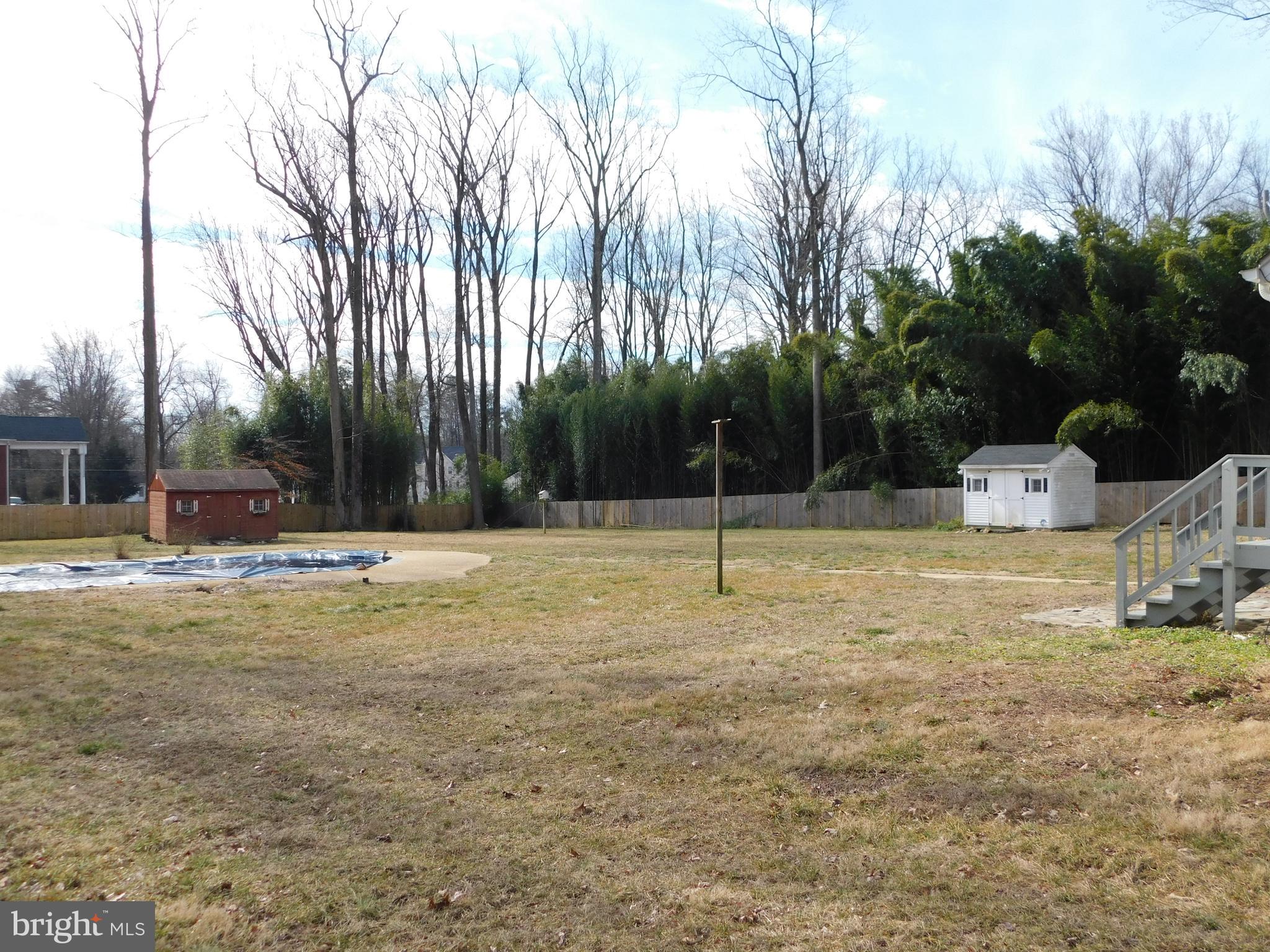 ANNANDALE ACRES - Residential Lease