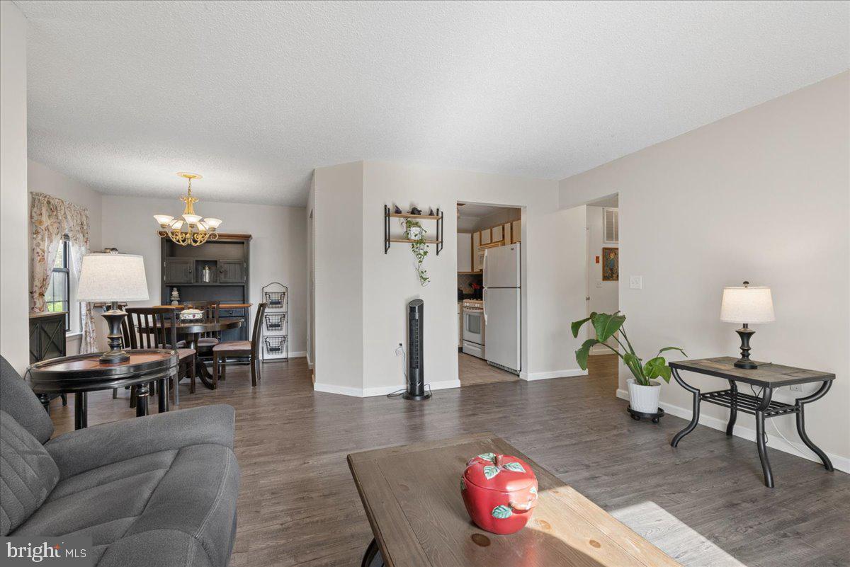 506 VIOLET LANE 506