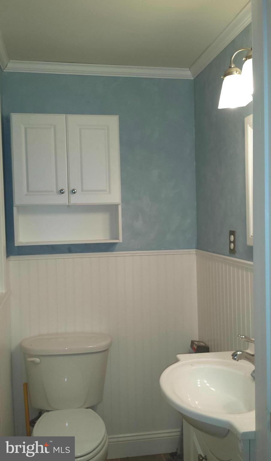 SUNNY VIEW - Residential Lease