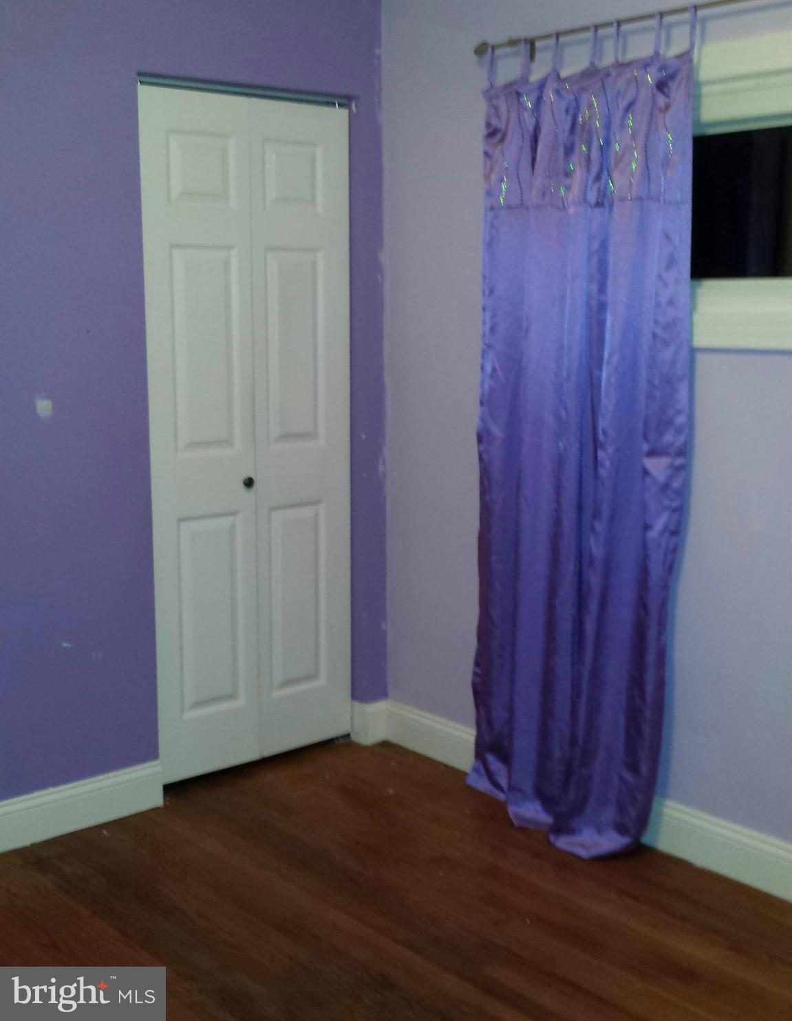 SUNNY VIEW - Residential Lease