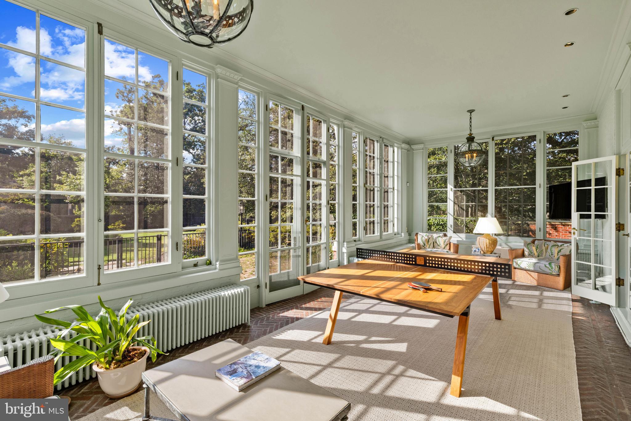 GUILFORD - Residential