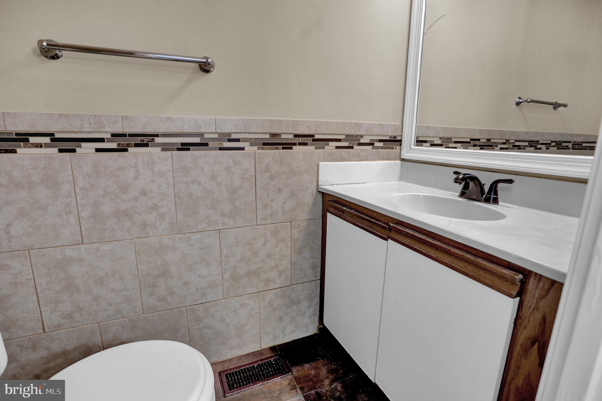 WATERFORD PLACE - Residential