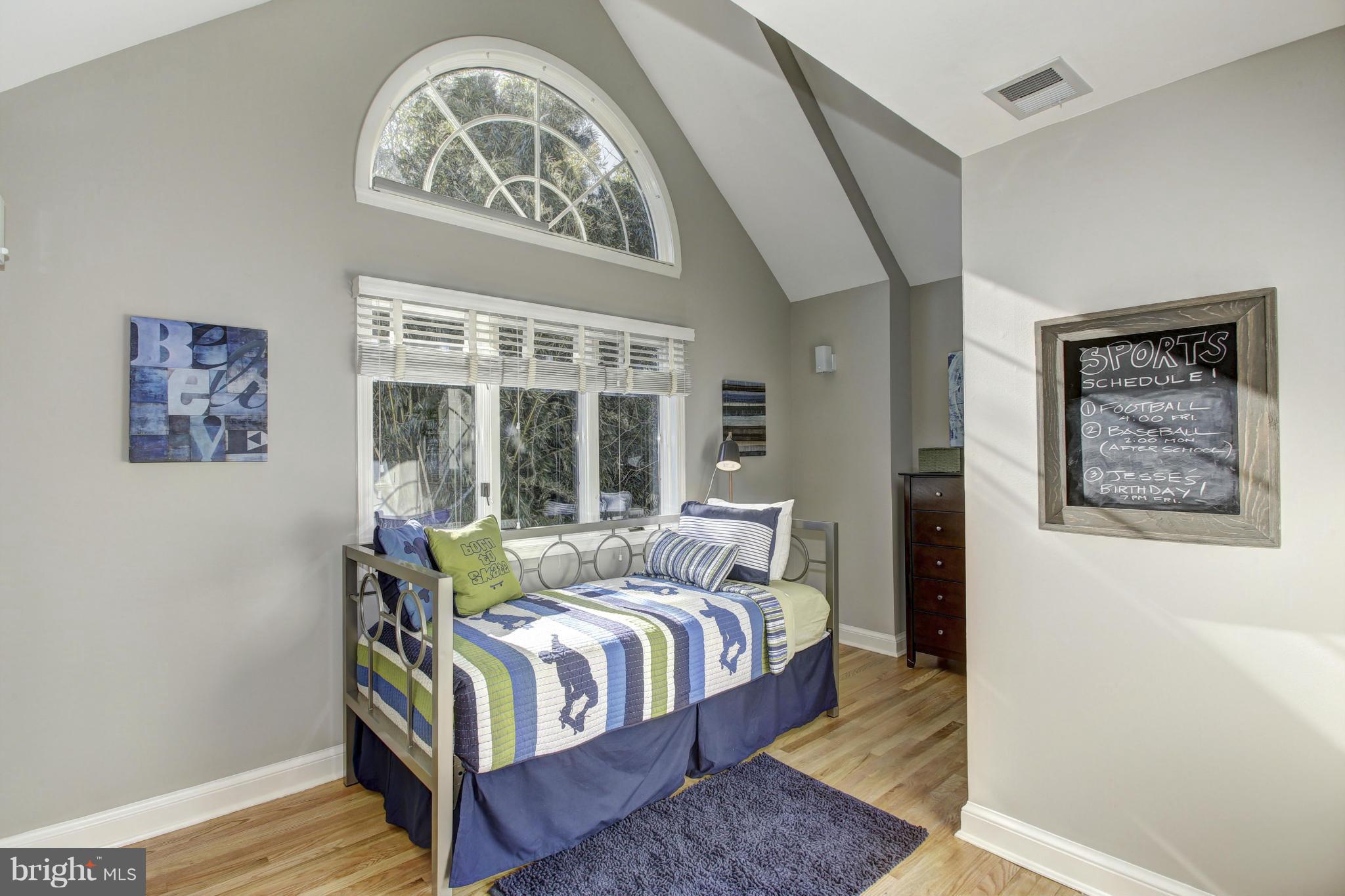 BATTERY PARK - Residential