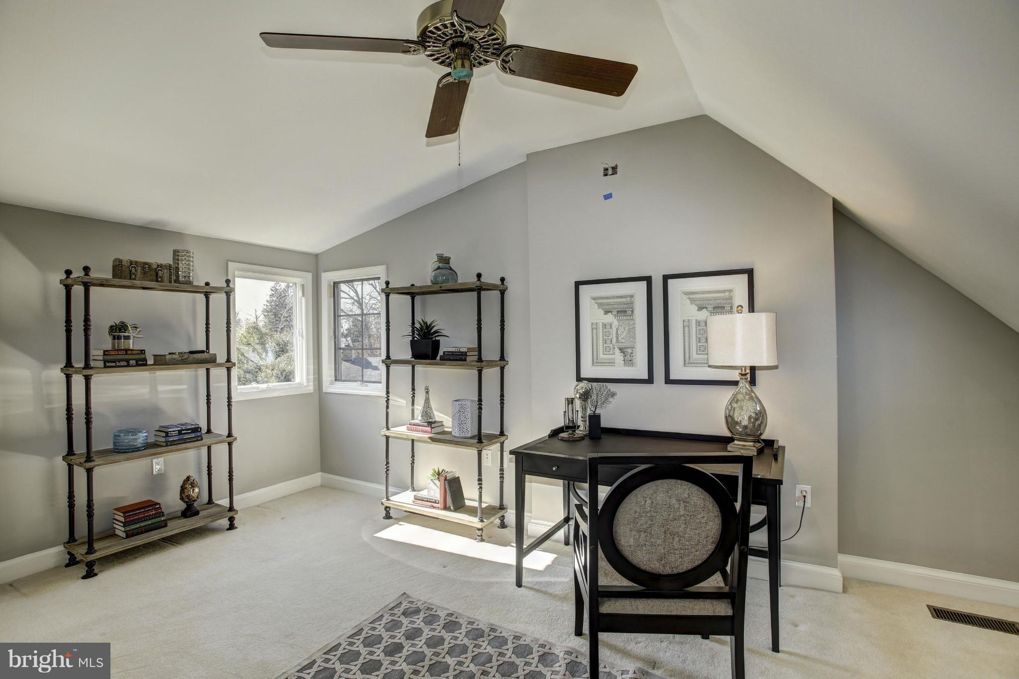 BATTERY PARK - Residential